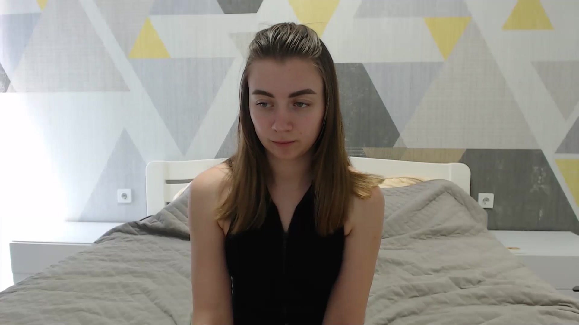 Gallery image thumbnail from Sulfate0's myfreecams stream on, 04/24/2025, 10:09 image 8 of 20