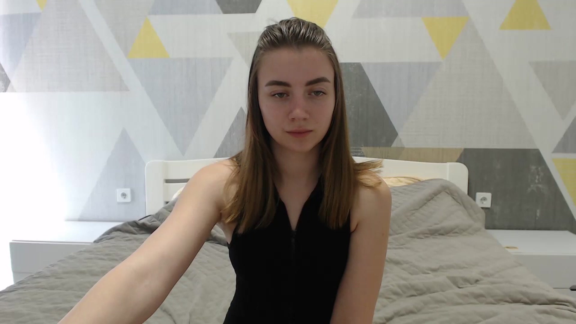 Gallery image thumbnail from Sulfate0's myfreecams stream on, 04/24/2025, 10:09 image 3 of 20