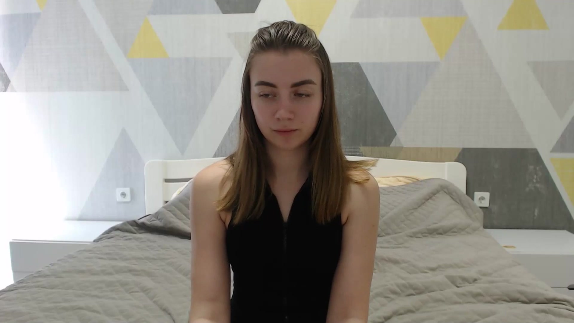 Gallery image thumbnail from Sulfate0's myfreecams stream on, 04/24/2025, 10:09 image 6 of 20