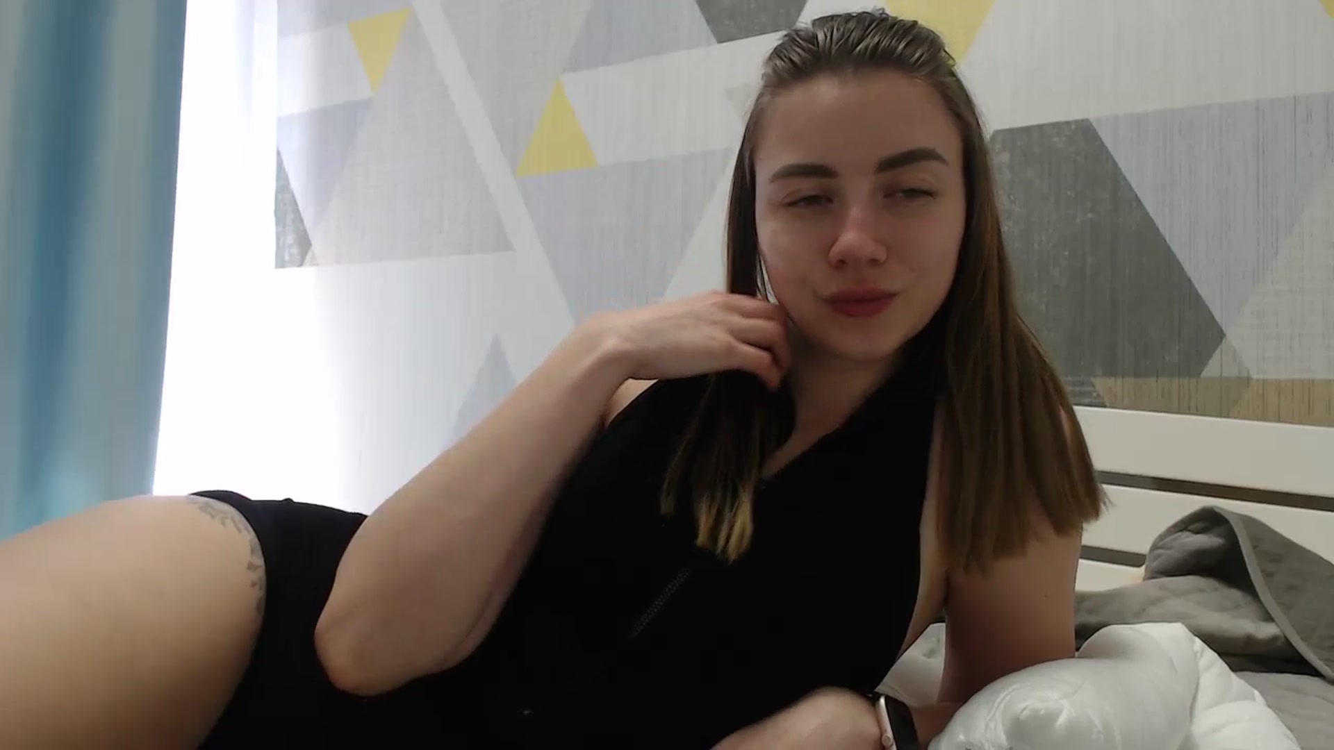 Gallery image thumbnail from Sulfate0's myfreecams stream on, 04/24/2025, 10:46 image 7 of 20