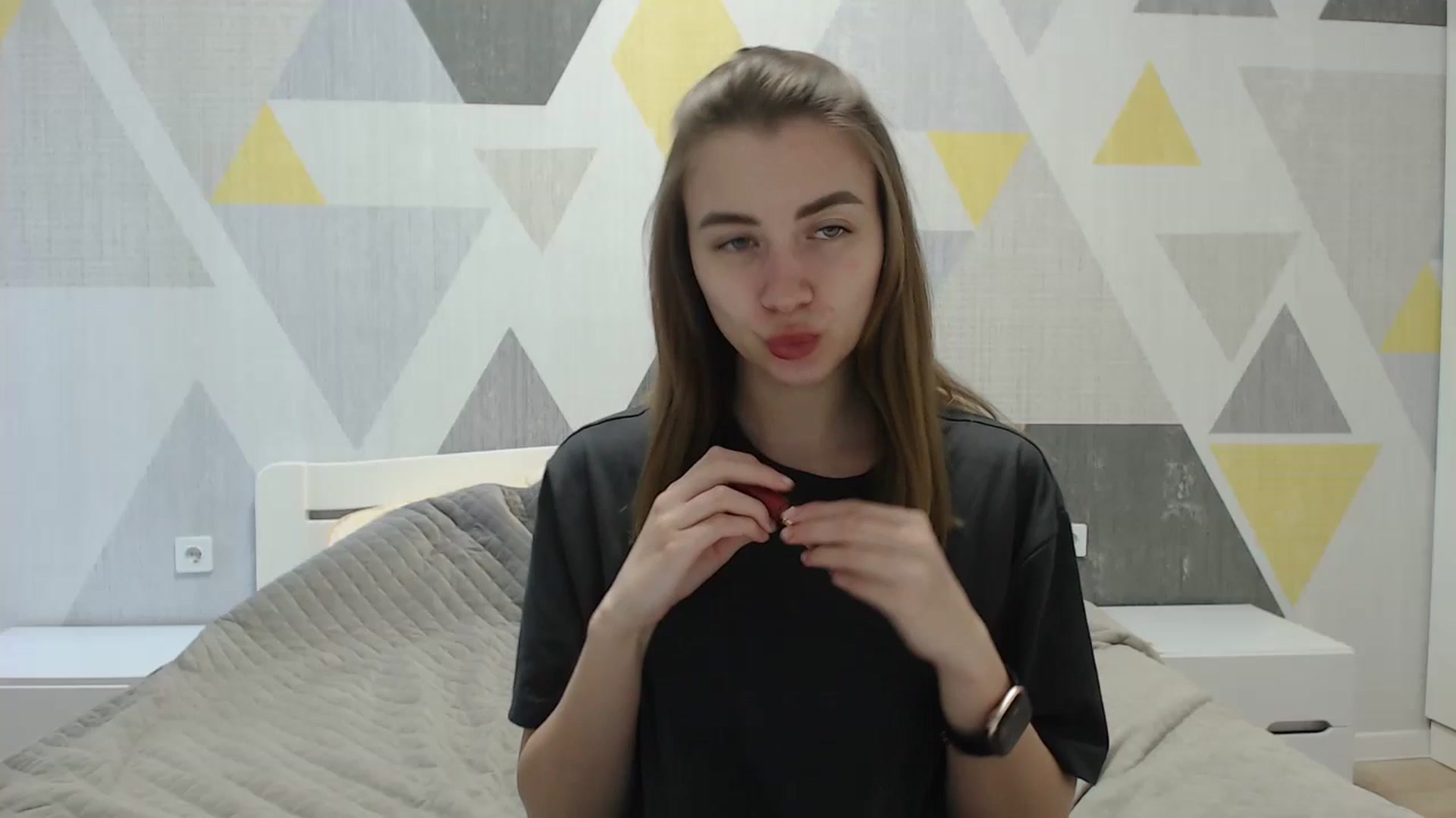 Gallery image thumbnail from Sulfate0's myfreecams stream on, 04/25/2025, 07:23 image 1 of 20