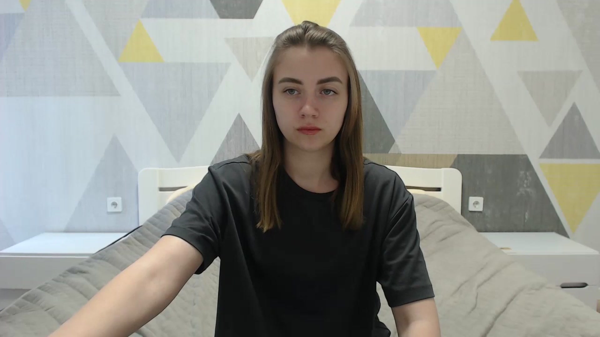 Gallery image thumbnail from Sulfate0's myfreecams stream on, 04/25/2025, 08:28 image 19 of 20