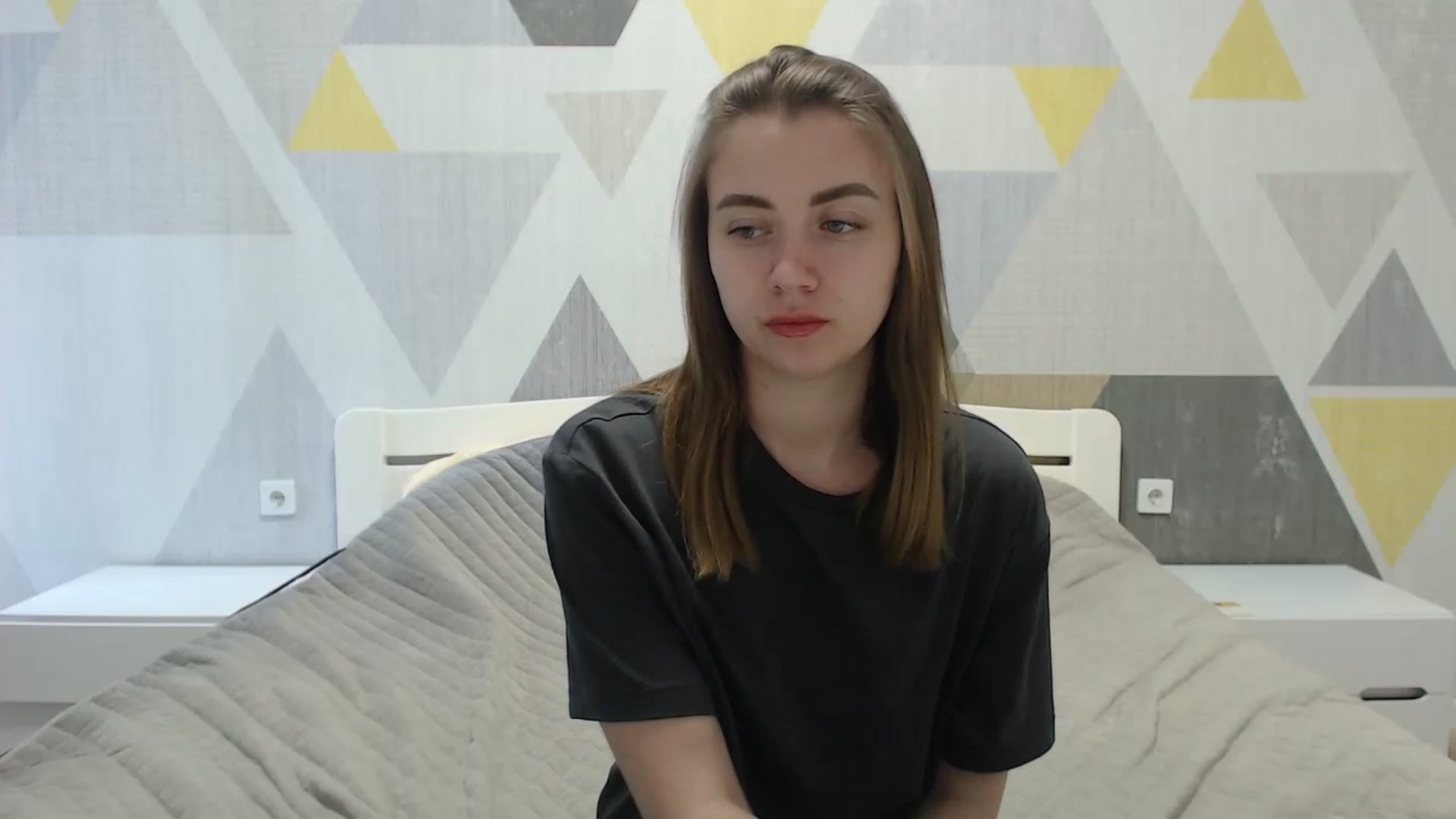 Gallery image thumbnail from Sulfate0's myfreecams stream on, 04/25/2025, 08:28 image 16 of 20