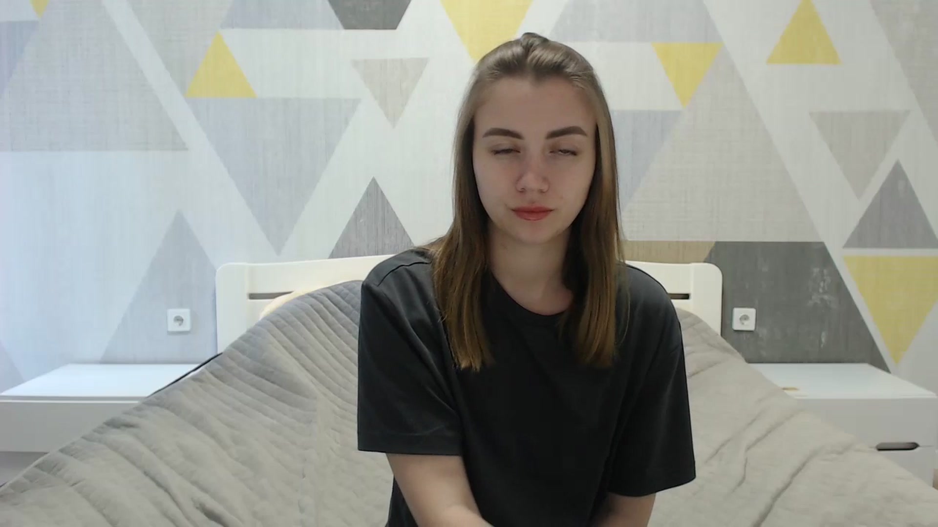 Gallery image thumbnail from Sulfate0's myfreecams stream on, 04/25/2025, 08:28 image 17 of 20