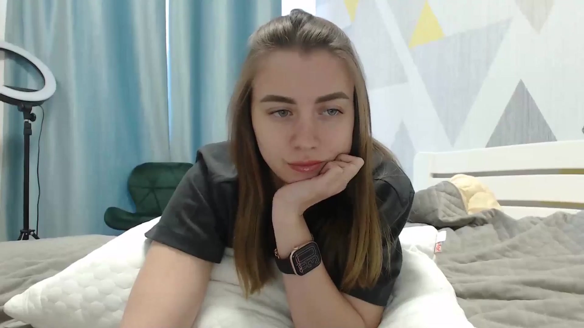 Gallery image thumbnail from Sulfate0's myfreecams stream on, 04/25/2025, 08:44 image 3 of 20