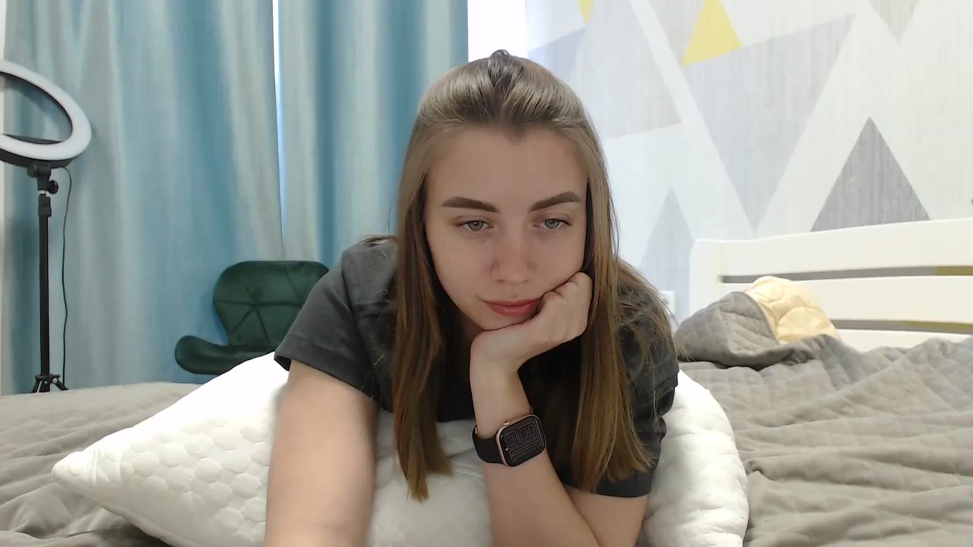 Gallery image thumbnail from Sulfate0's myfreecams stream on, 04/25/2025, 08:44 image 15 of 20