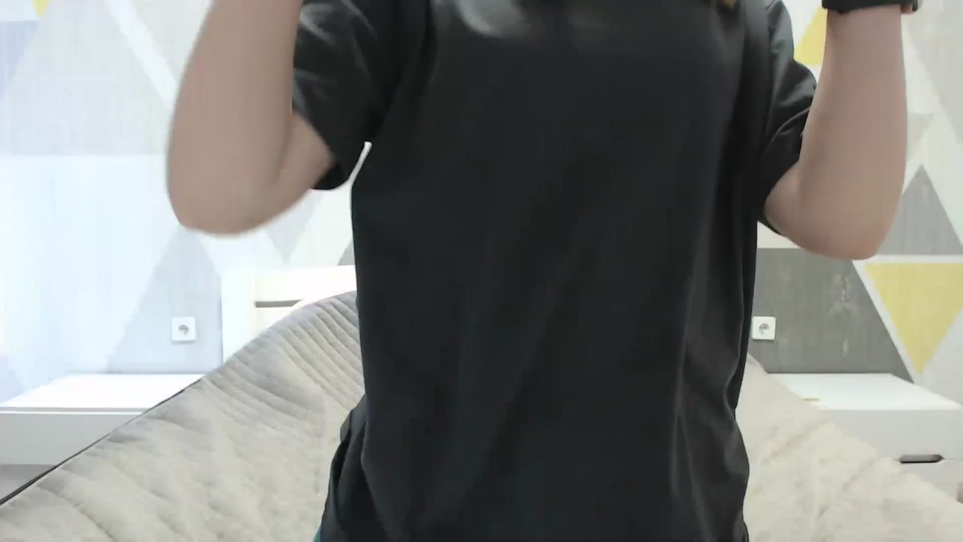 Gallery image thumbnail from Sulfate0's myfreecams stream on, 04/25/2025, 08:44 image 1 of 20