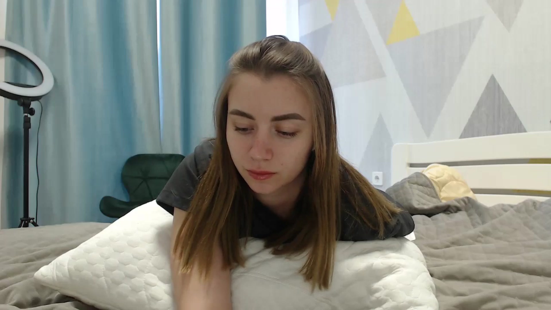 Gallery image thumbnail from Sulfate0's myfreecams stream on, 04/25/2025, 08:44 image 19 of 20