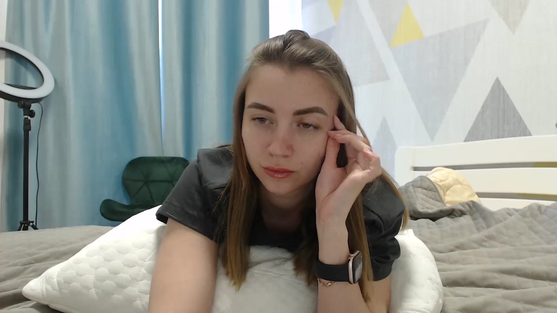 Gallery image thumbnail from Sulfate0's myfreecams stream on, 04/25/2025, 08:44 image 11 of 20