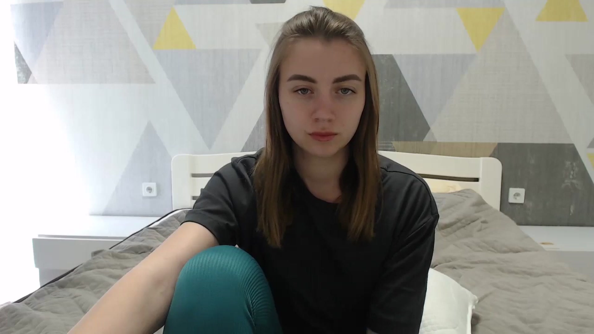 Gallery image thumbnail from Sulfate0's myfreecams stream on, 04/25/2025, 09:51 image 8 of 20