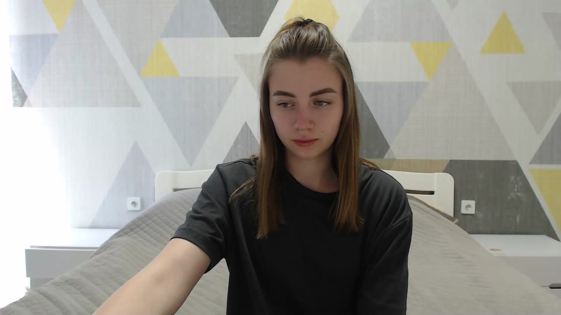 Gallery image thumbnail from Sulfate0's myfreecams stream on, 04/25/2025, 10:35 image 7 of 20