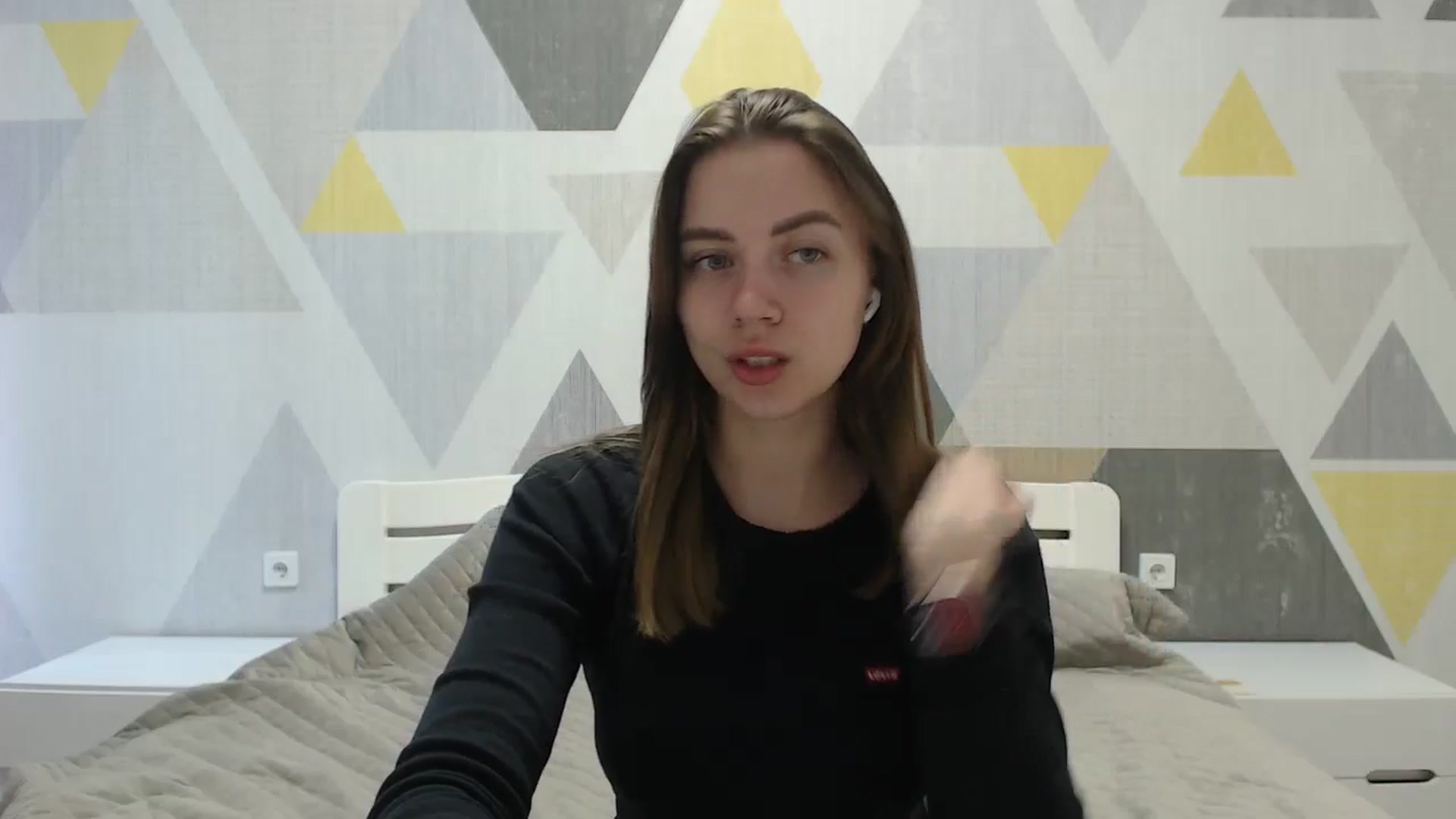 Gallery image thumbnail from Sulfate0's myfreecams stream on, 04/30/2025, 07:10 image 16 of 20