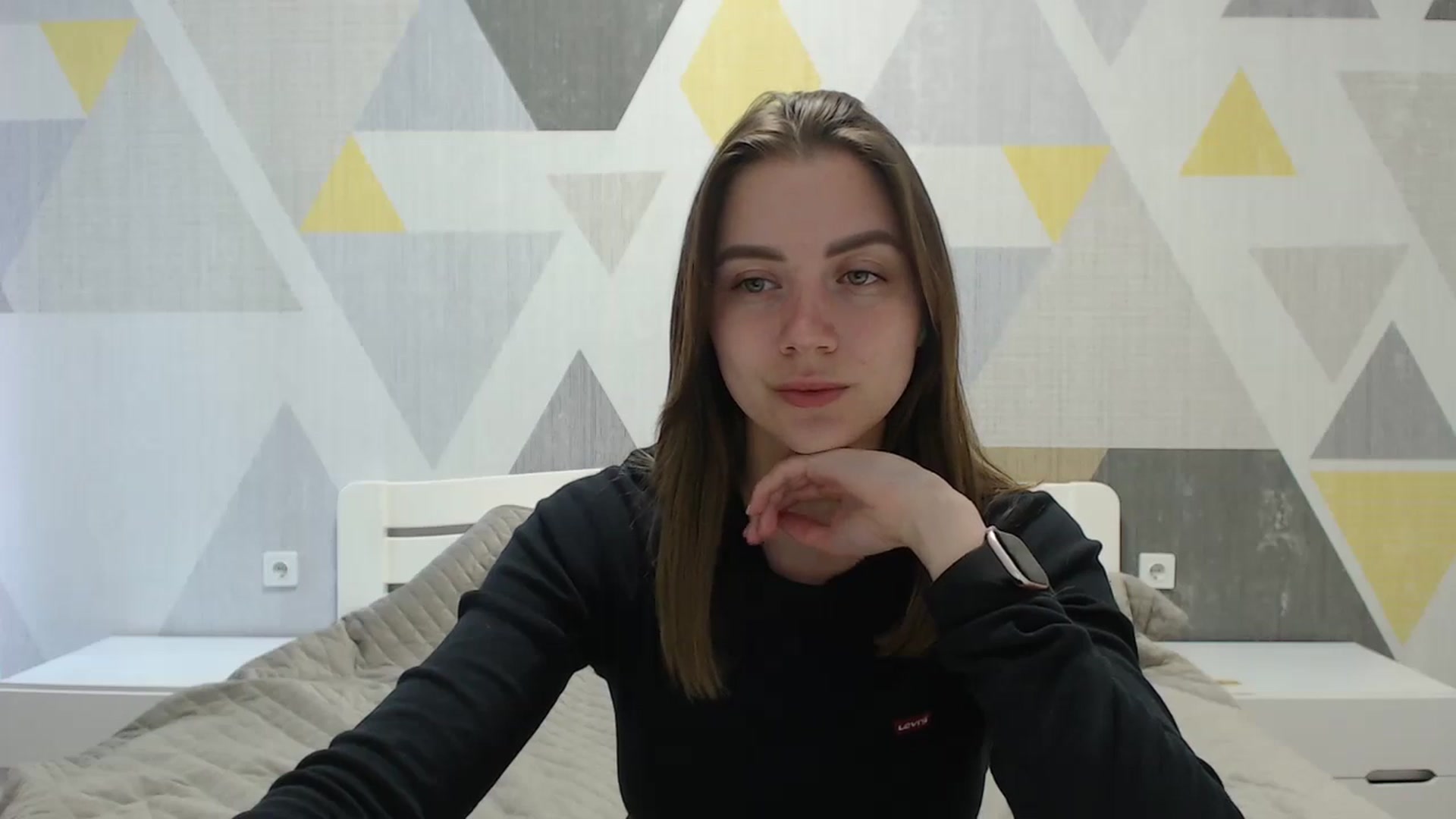 Gallery image thumbnail from Sulfate0's myfreecams stream on, 04/30/2025, 07:10 image 17 of 20