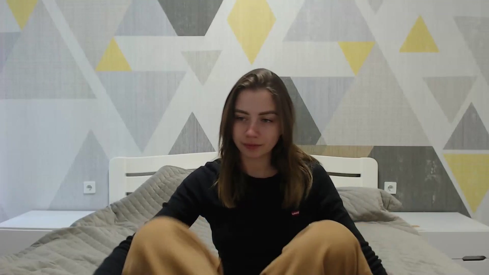 Gallery image thumbnail from Sulfate0's myfreecams stream on, 04/30/2025, 07:10 image 6 of 20