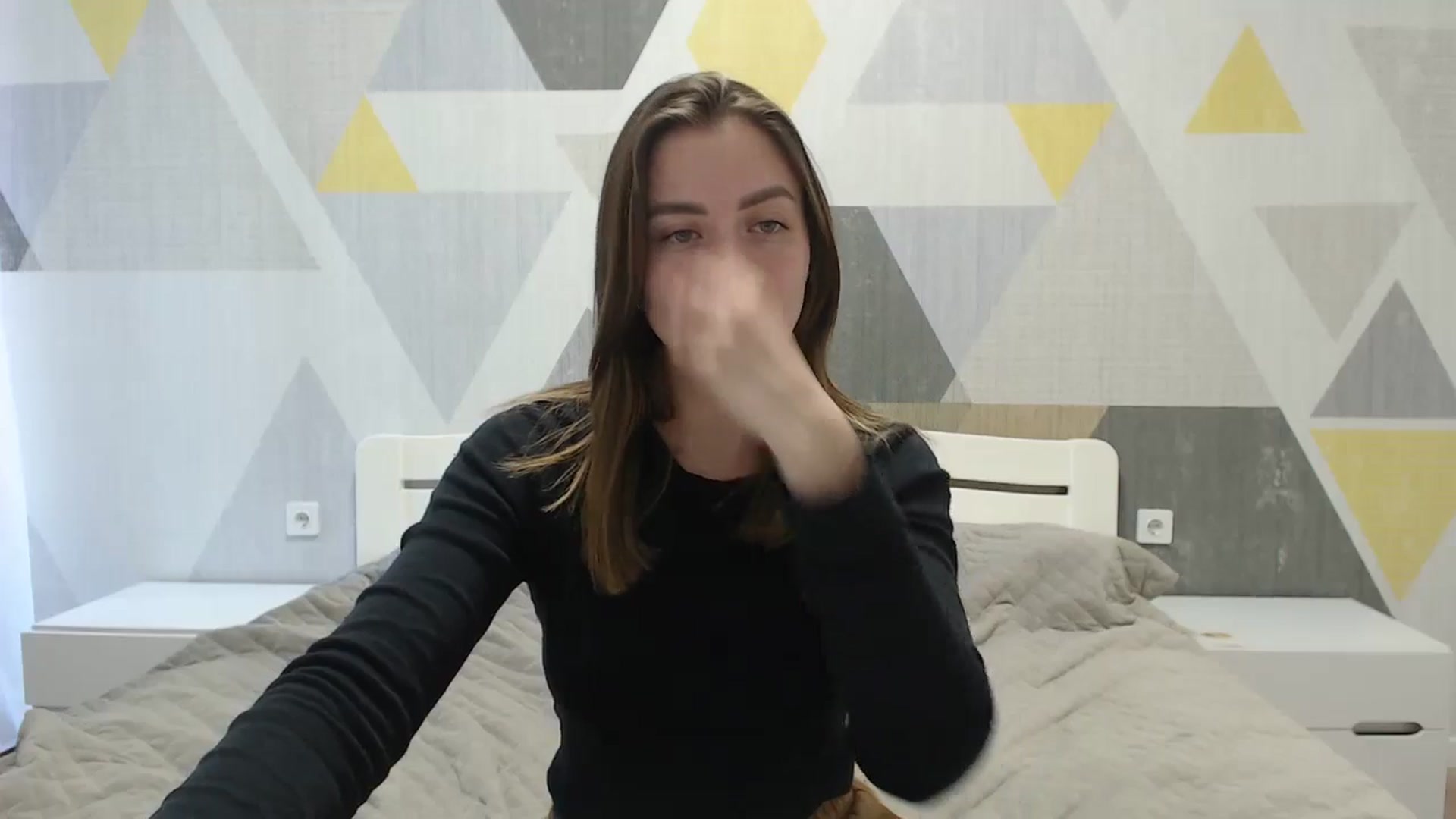 Gallery image thumbnail from Sulfate0's myfreecams stream on, 04/30/2025, 07:54 image 17 of 20