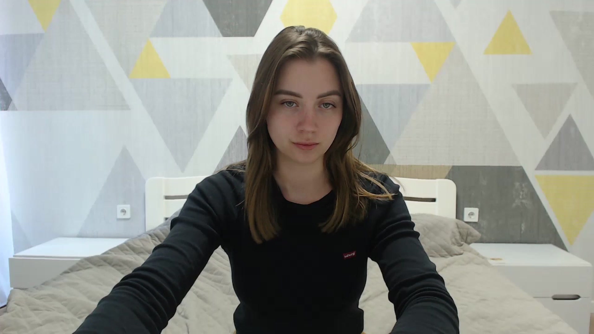 Gallery image thumbnail from Sulfate0's myfreecams stream on, 04/30/2025, 07:54 image 11 of 20