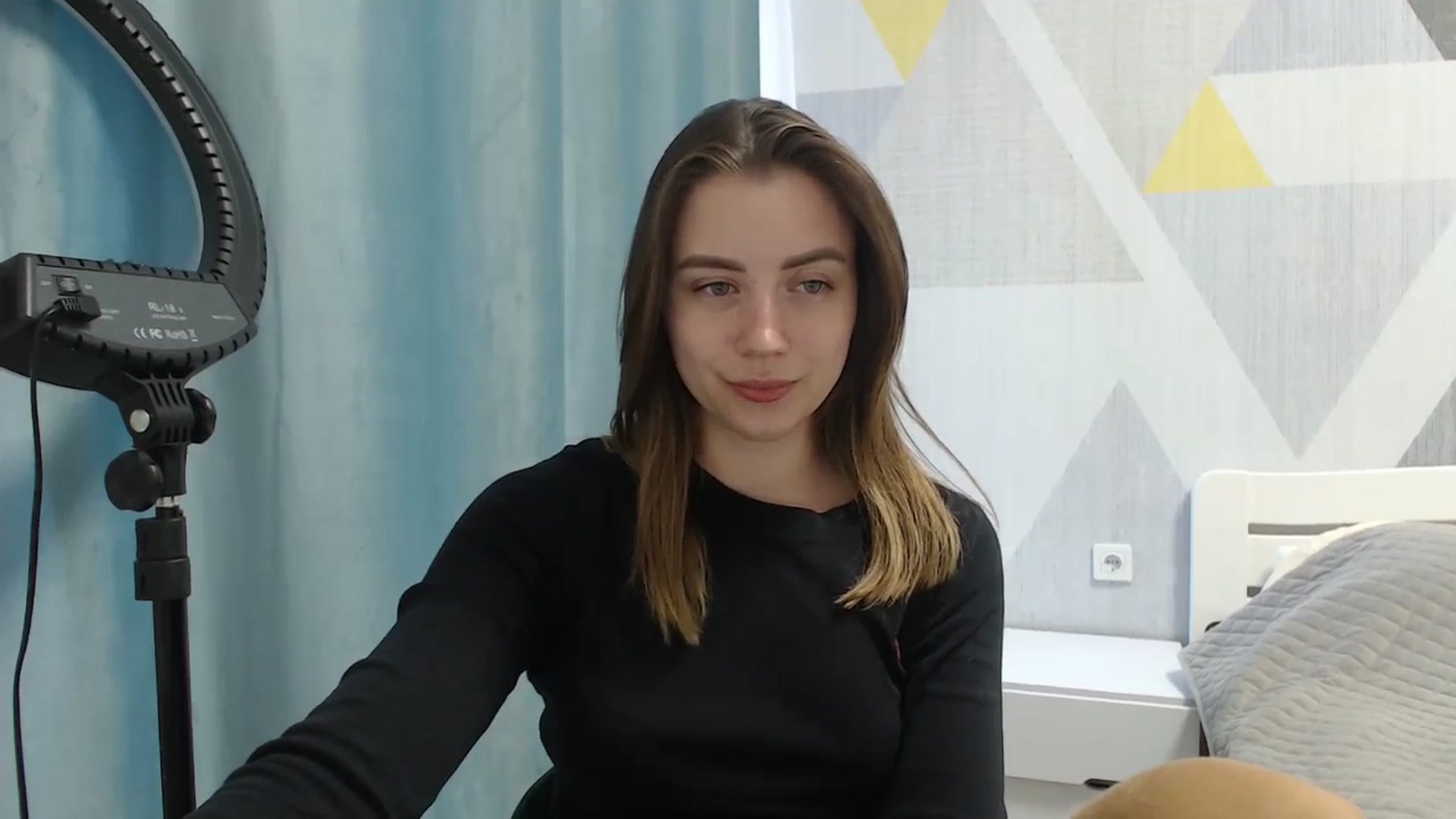 Gallery image thumbnail from Sulfate0's myfreecams stream on, 04/30/2025, 14:20 image 7 of 20