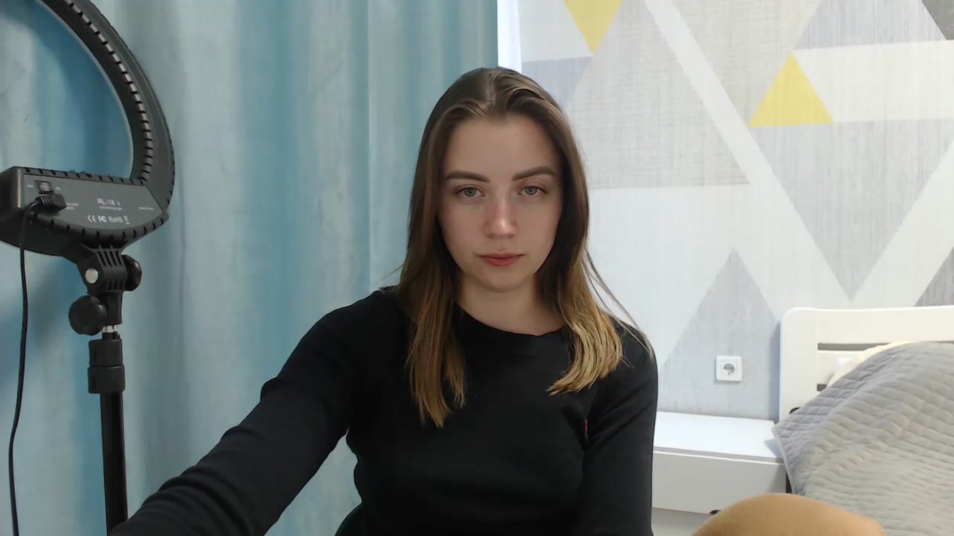 Gallery image thumbnail from Sulfate0's myfreecams stream on, 04/30/2025, 14:20 image 9 of 20