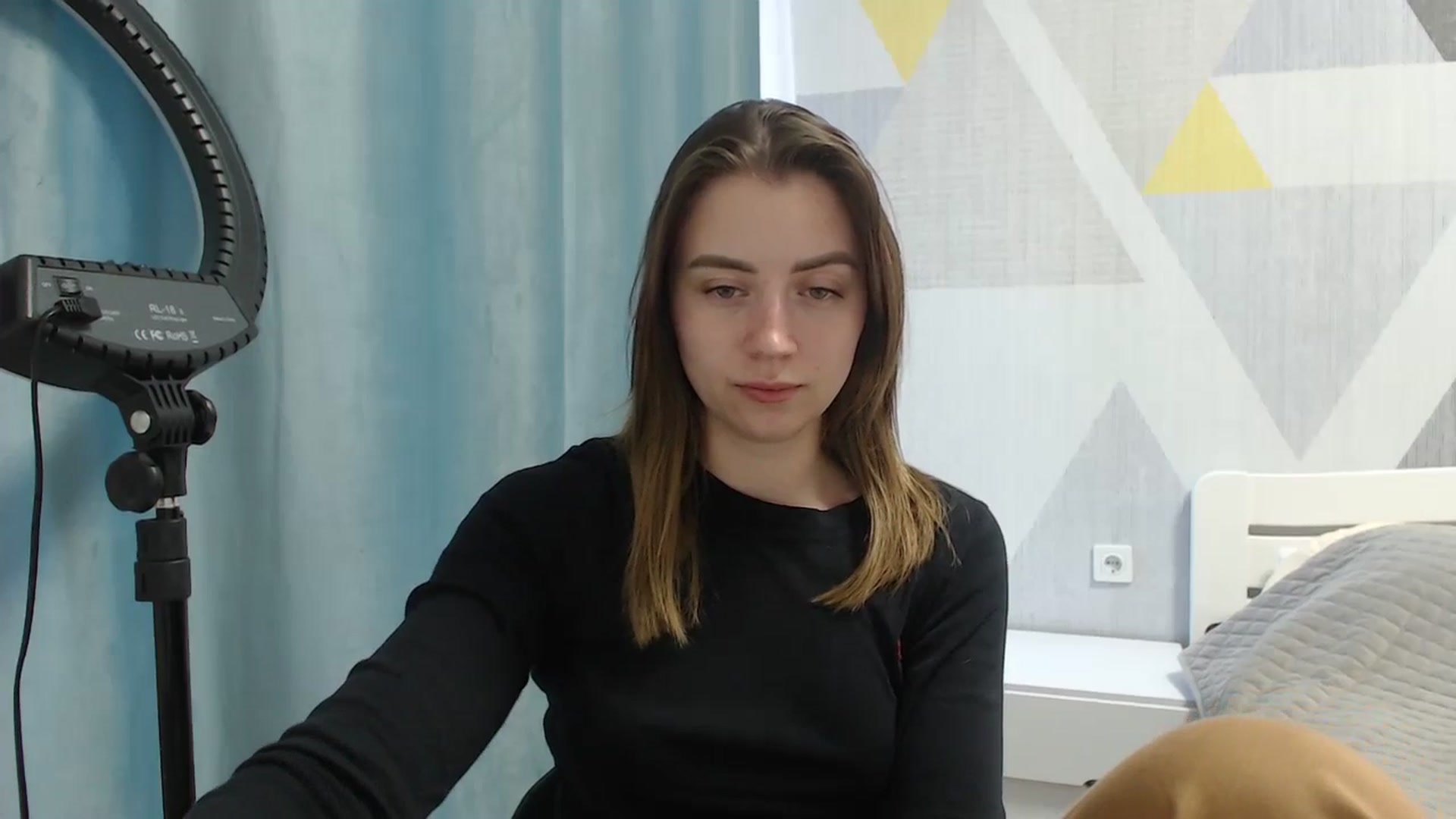 Gallery image thumbnail from Sulfate0's myfreecams stream on, 04/30/2025, 14:20 image 12 of 20