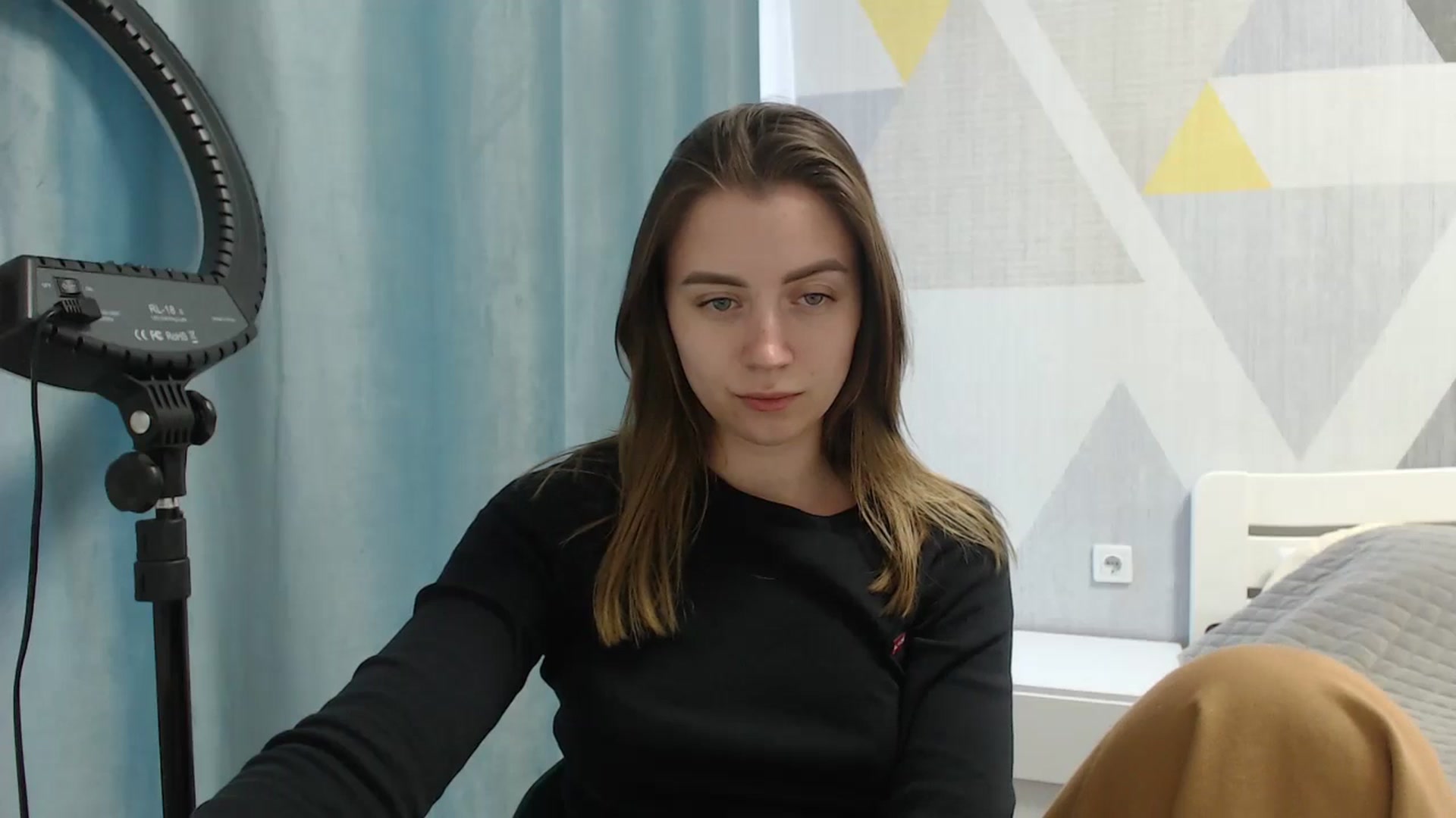 Gallery image thumbnail from Sulfate0's myfreecams stream on, 04/30/2025, 14:35 image 17 of 20