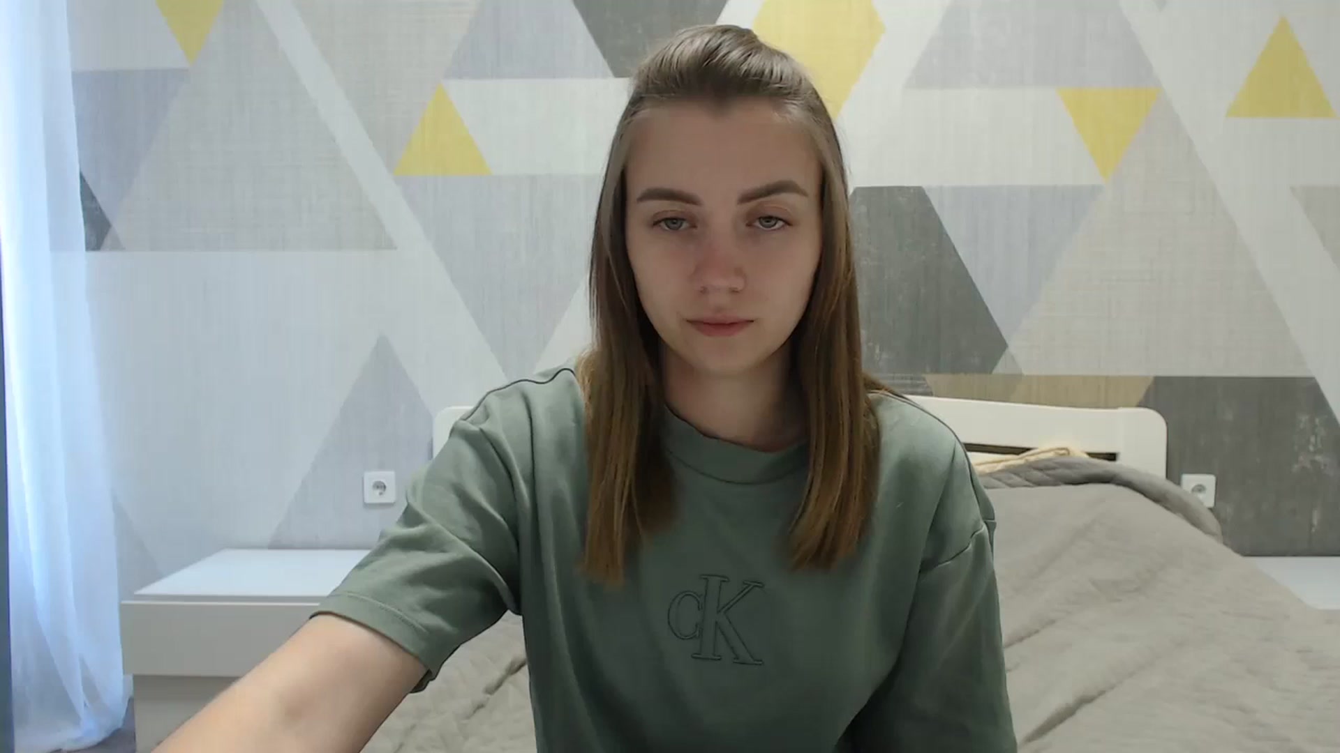 Gallery image thumbnail from Sulfate0's myfreecams stream on, 05/02/2025, 07:37 image 15 of 20