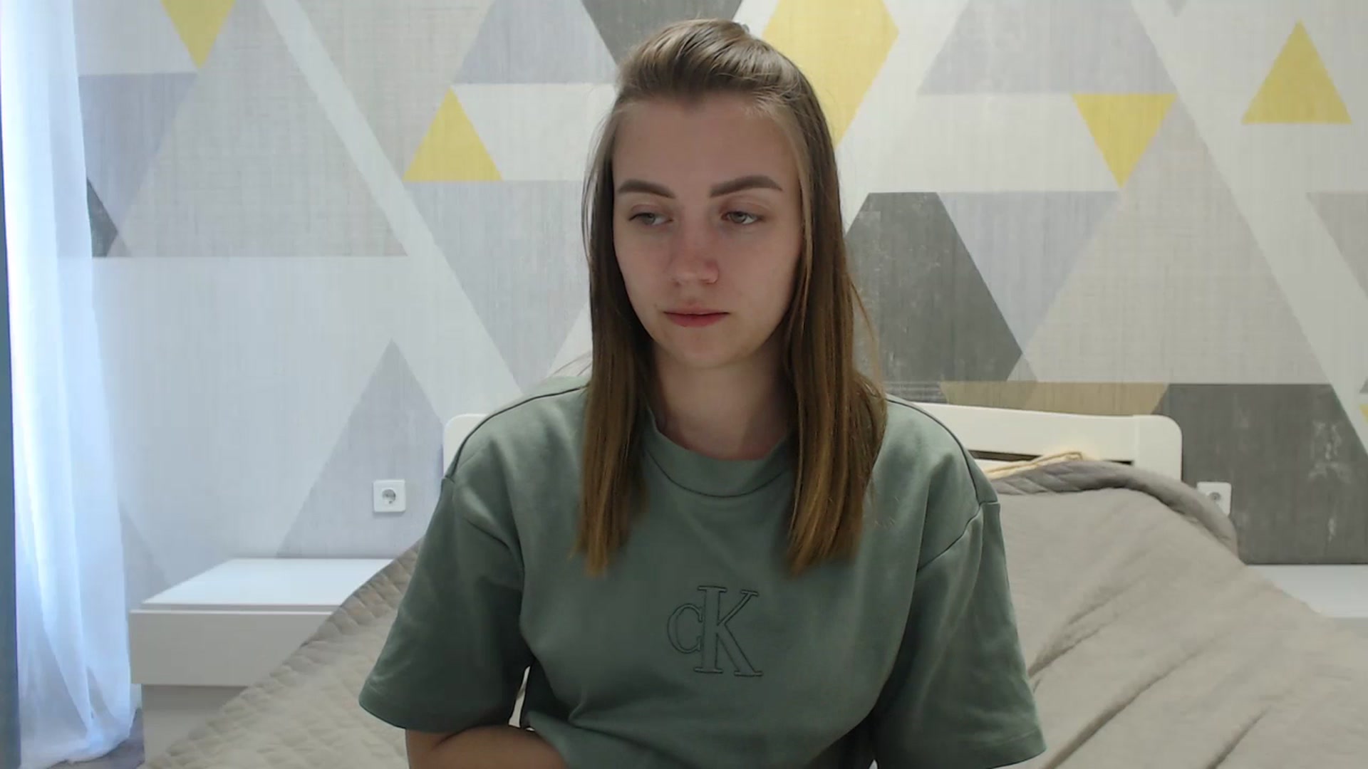 Gallery image thumbnail from Sulfate0's myfreecams stream on, 05/02/2025, 08:36 image 14 of 20