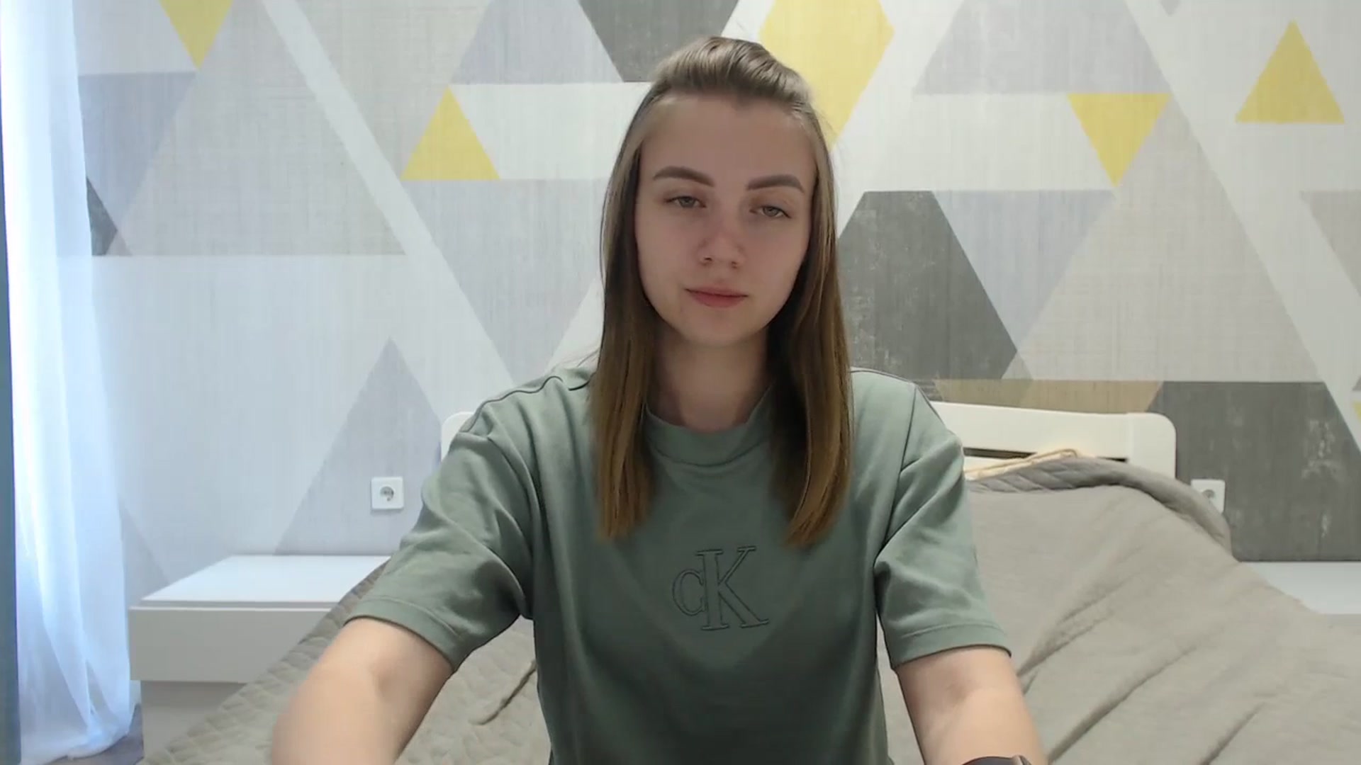 Gallery image thumbnail from Sulfate0's myfreecams stream on, 05/02/2025, 08:36 image 6 of 20