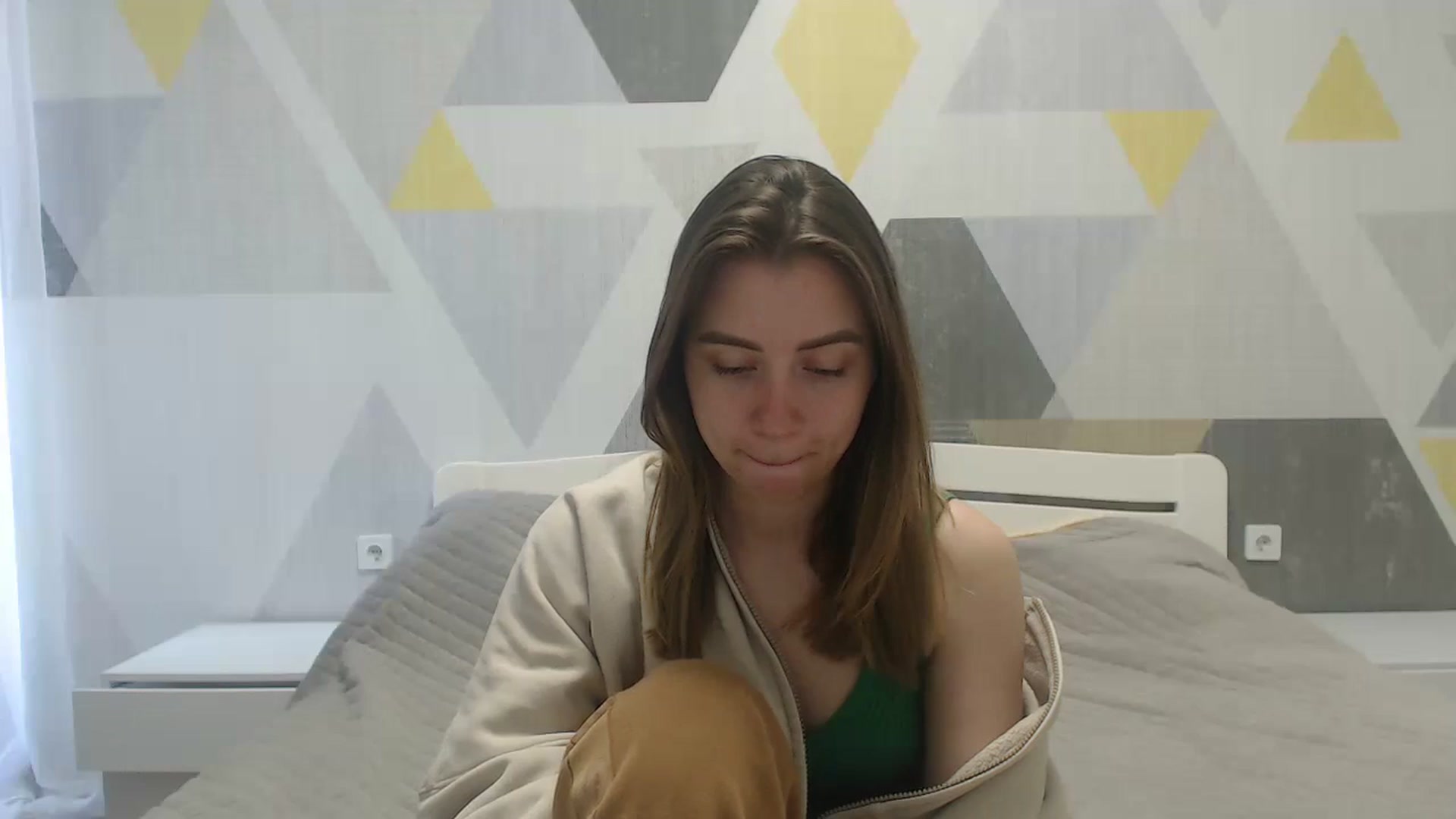 Gallery image thumbnail from Sulfate0's myfreecams stream on, 05/05/2025, 06:52 image 7 of 20