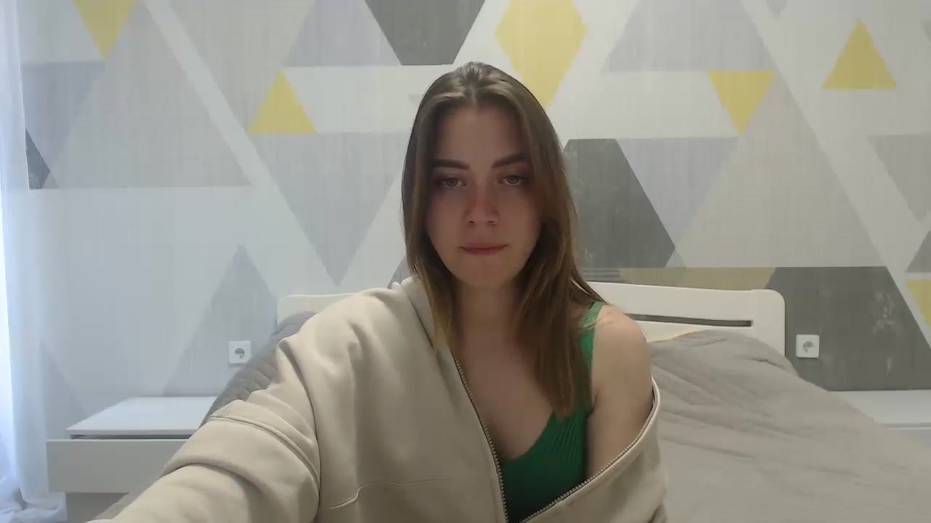 Gallery image thumbnail from Sulfate0's myfreecams stream on, 05/05/2025, 06:52 image 3 of 20