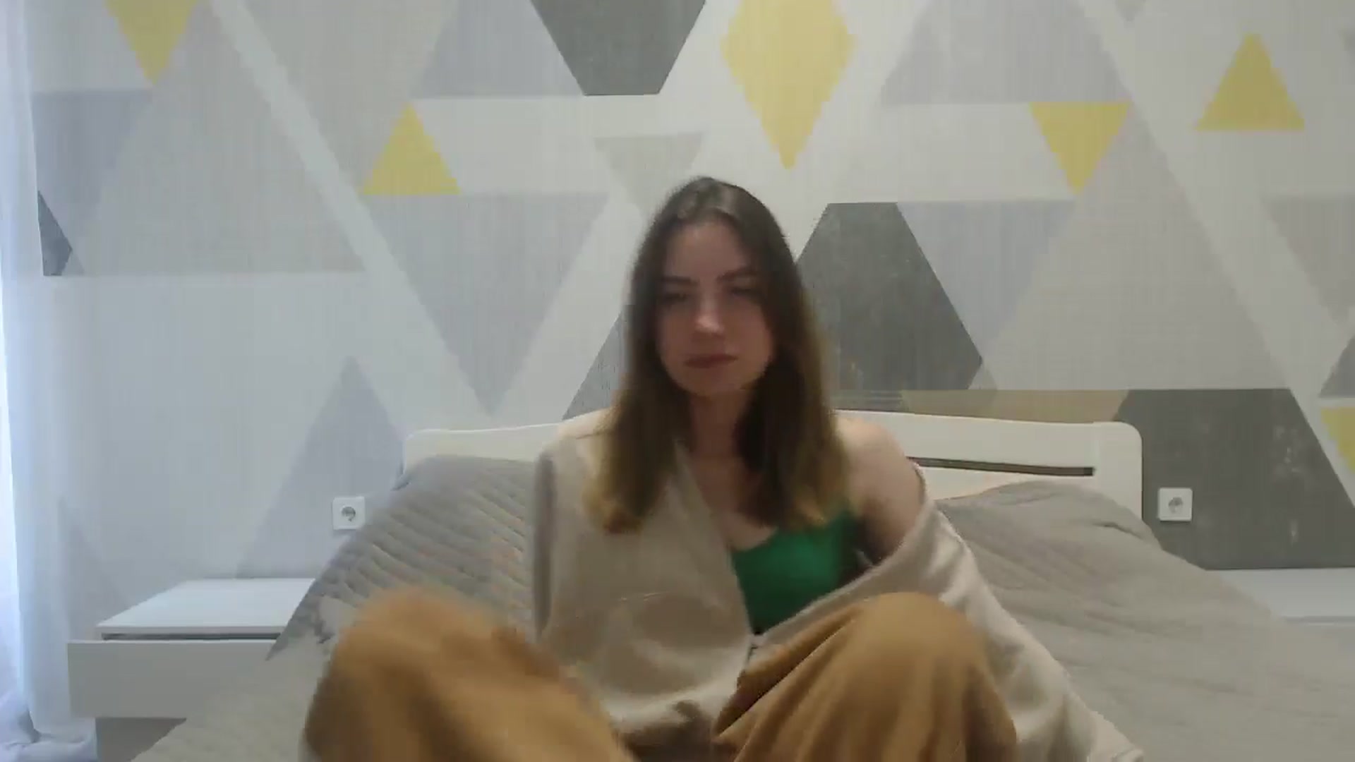Gallery image thumbnail from Sulfate0's myfreecams stream on, 05/05/2025, 06:52 image 5 of 20