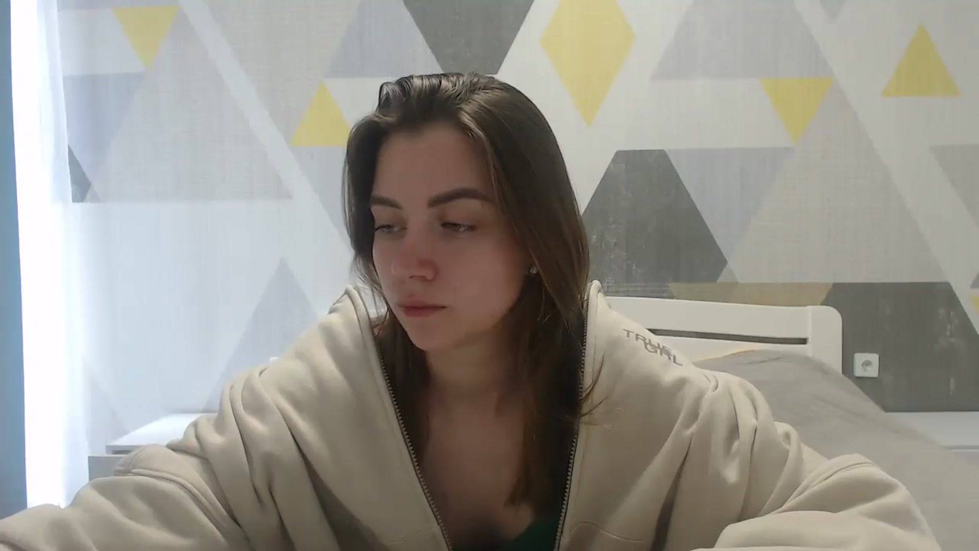 Gallery image thumbnail from Sulfate0's myfreecams stream on, 05/05/2025, 09:27 image 4 of 20
