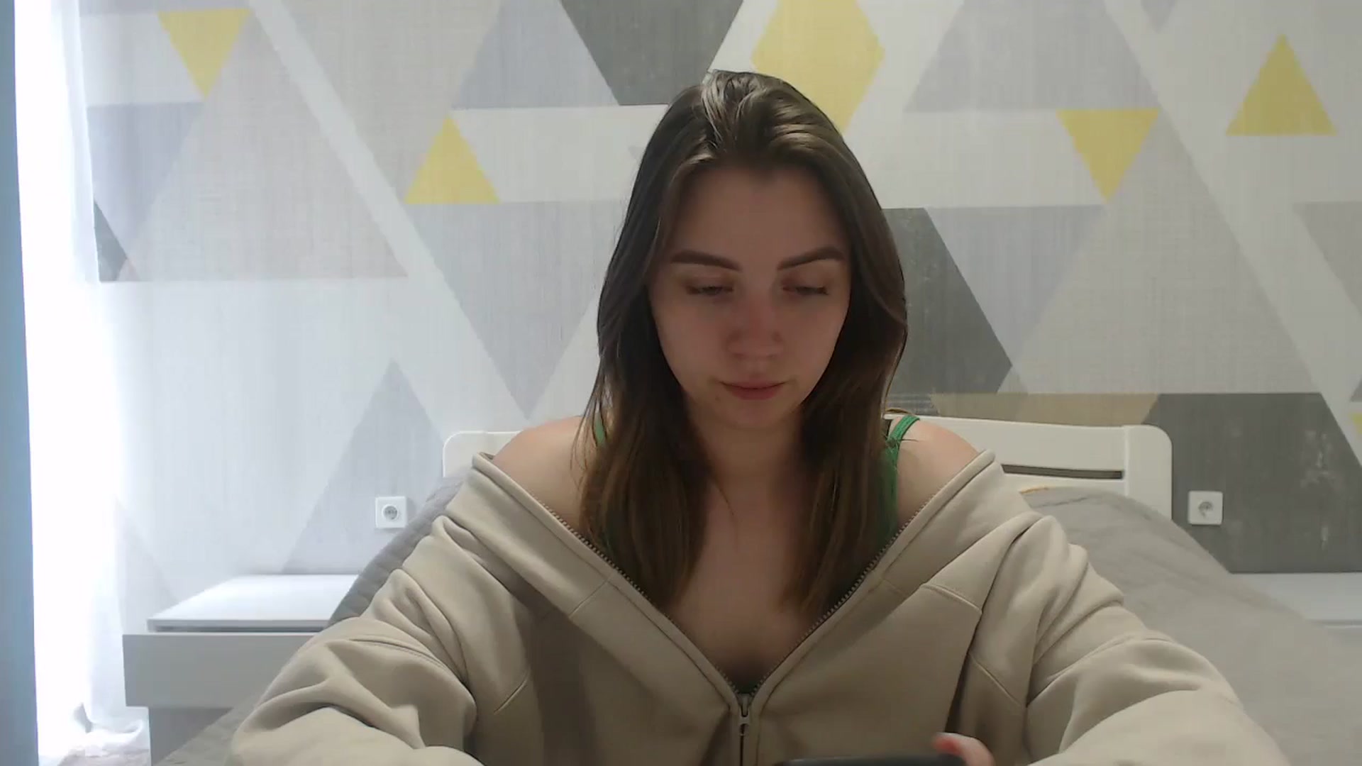 Gallery image thumbnail from Sulfate0's myfreecams stream on, 05/05/2025, 09:27 image 14 of 20