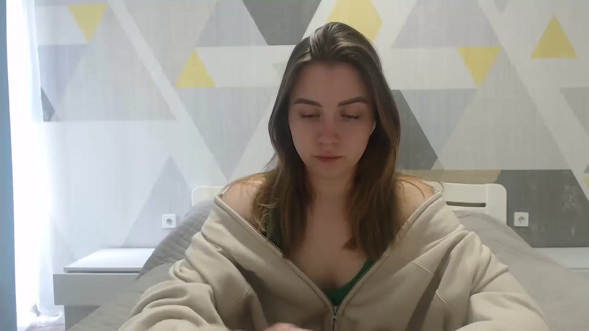 Gallery image thumbnail from Sulfate0's myfreecams stream on, 05/05/2025, 09:27 image 7 of 20
