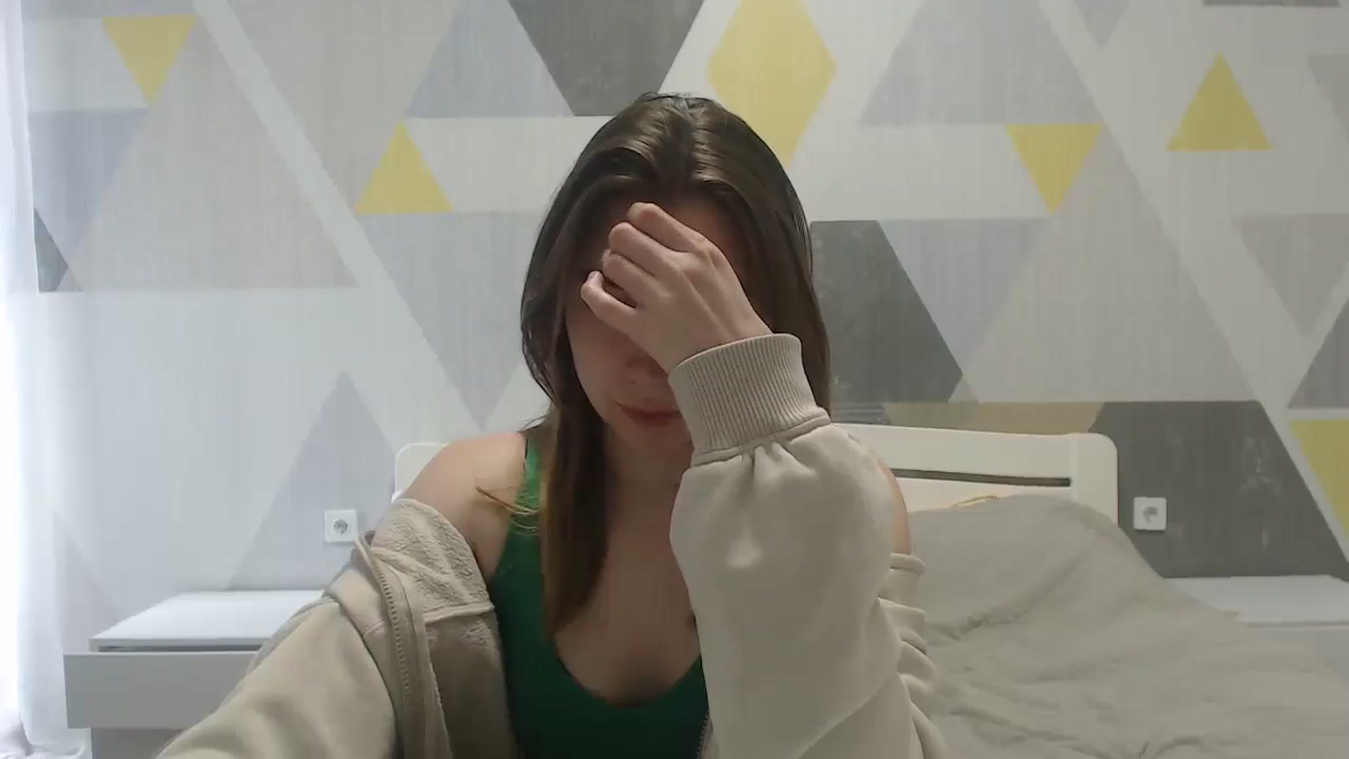 Gallery image thumbnail from Sulfate0's myfreecams stream on, 05/05/2025, 10:07 image 16 of 20