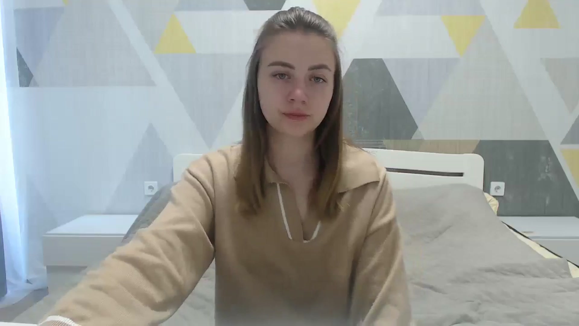 Gallery image thumbnail from Sulfate0's myfreecams stream on, 05/07/2025, 07:15 image 3 of 20
