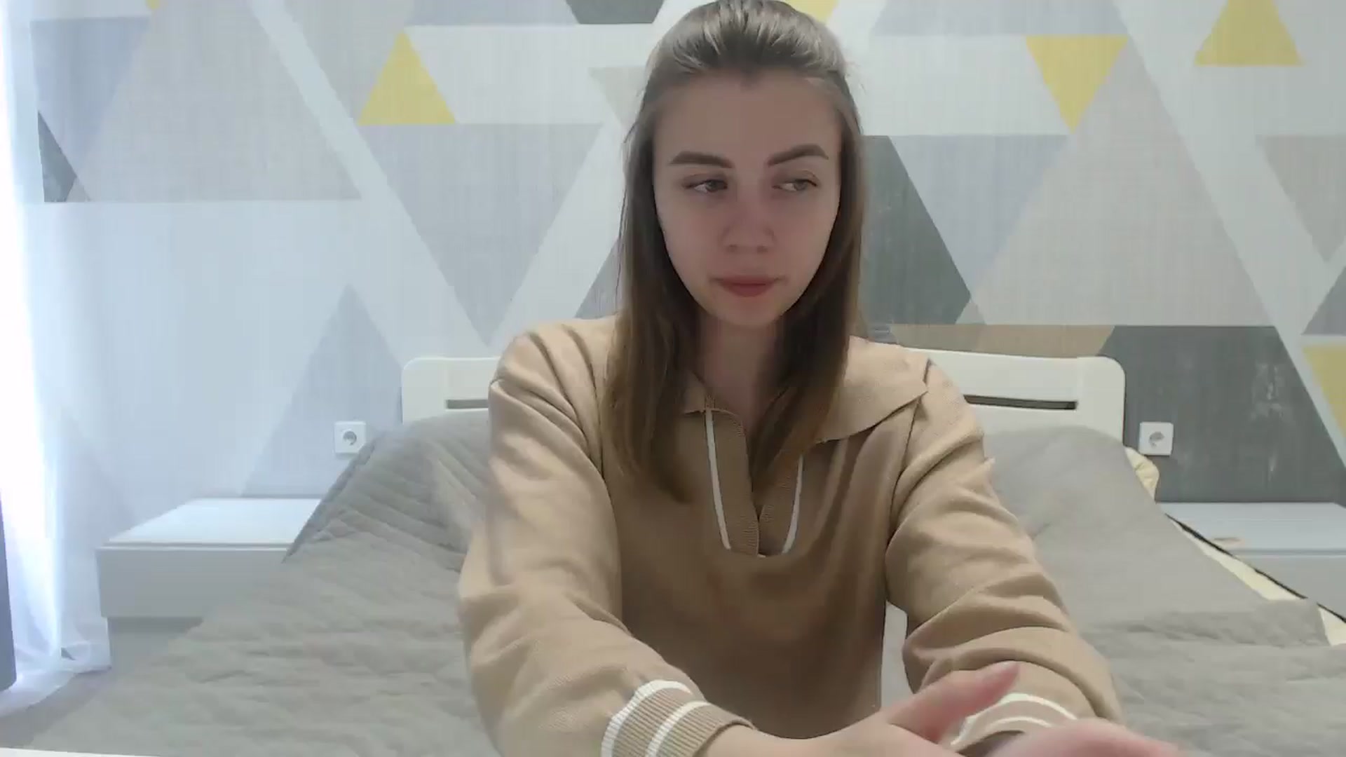 Gallery image thumbnail from Sulfate0's myfreecams stream on, 05/07/2025, 07:15 image 15 of 20