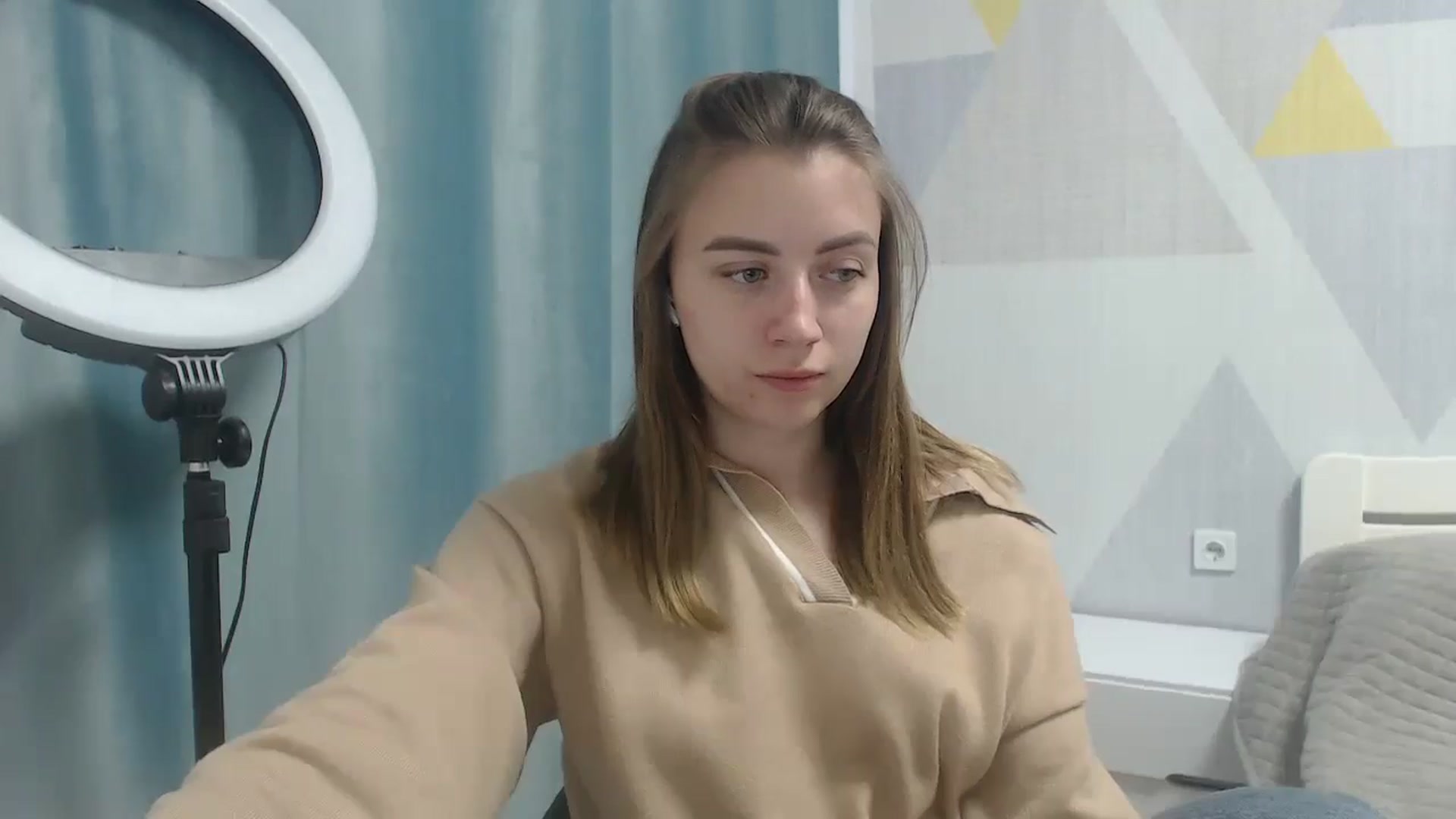 Gallery image thumbnail from Sulfate0's myfreecams stream on, 05/07/2025, 09:43 image 4 of 20