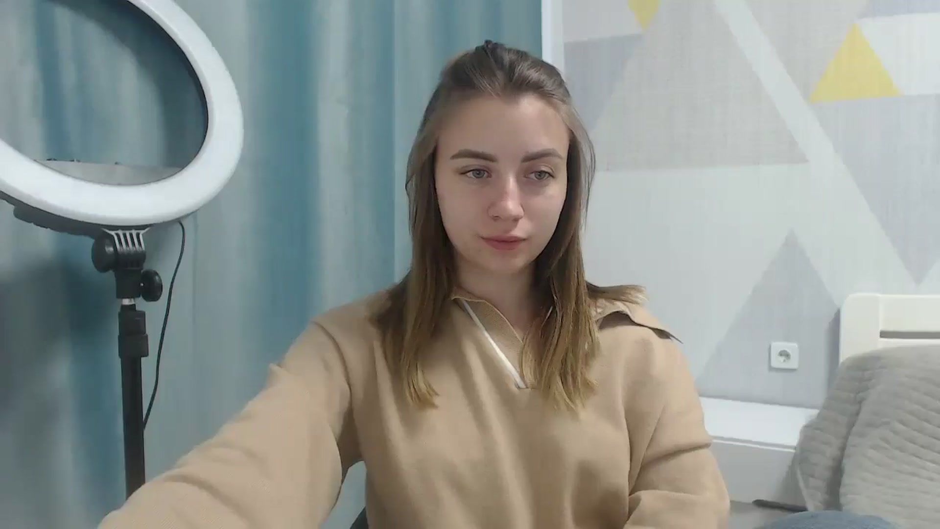 Gallery image thumbnail from Sulfate0's myfreecams stream on, 05/07/2025, 09:43 image 7 of 20