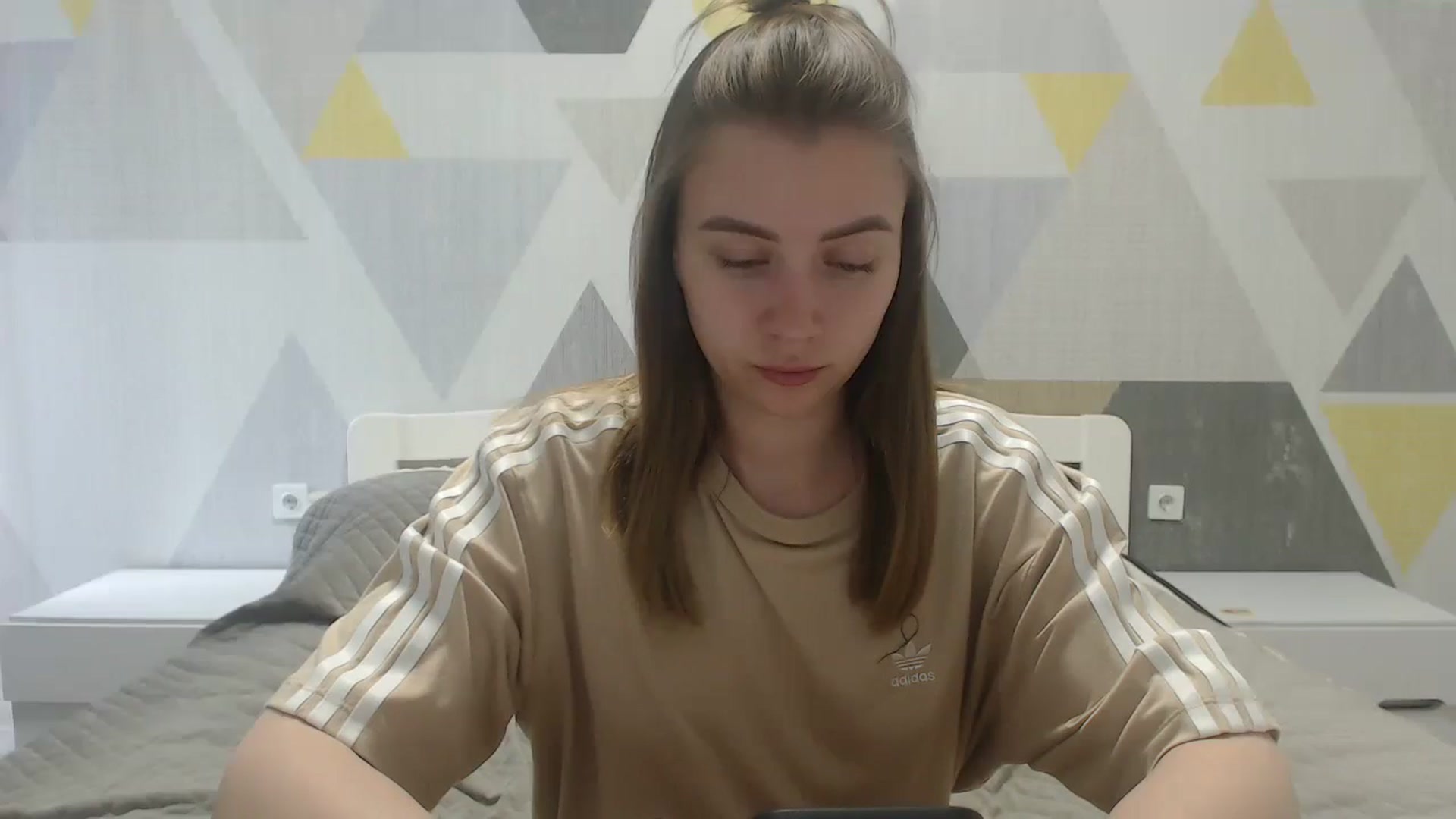 Gallery image thumbnail from Sulfate0's myfreecams stream on, 05/09/2025, 09:41 image 2 of 20