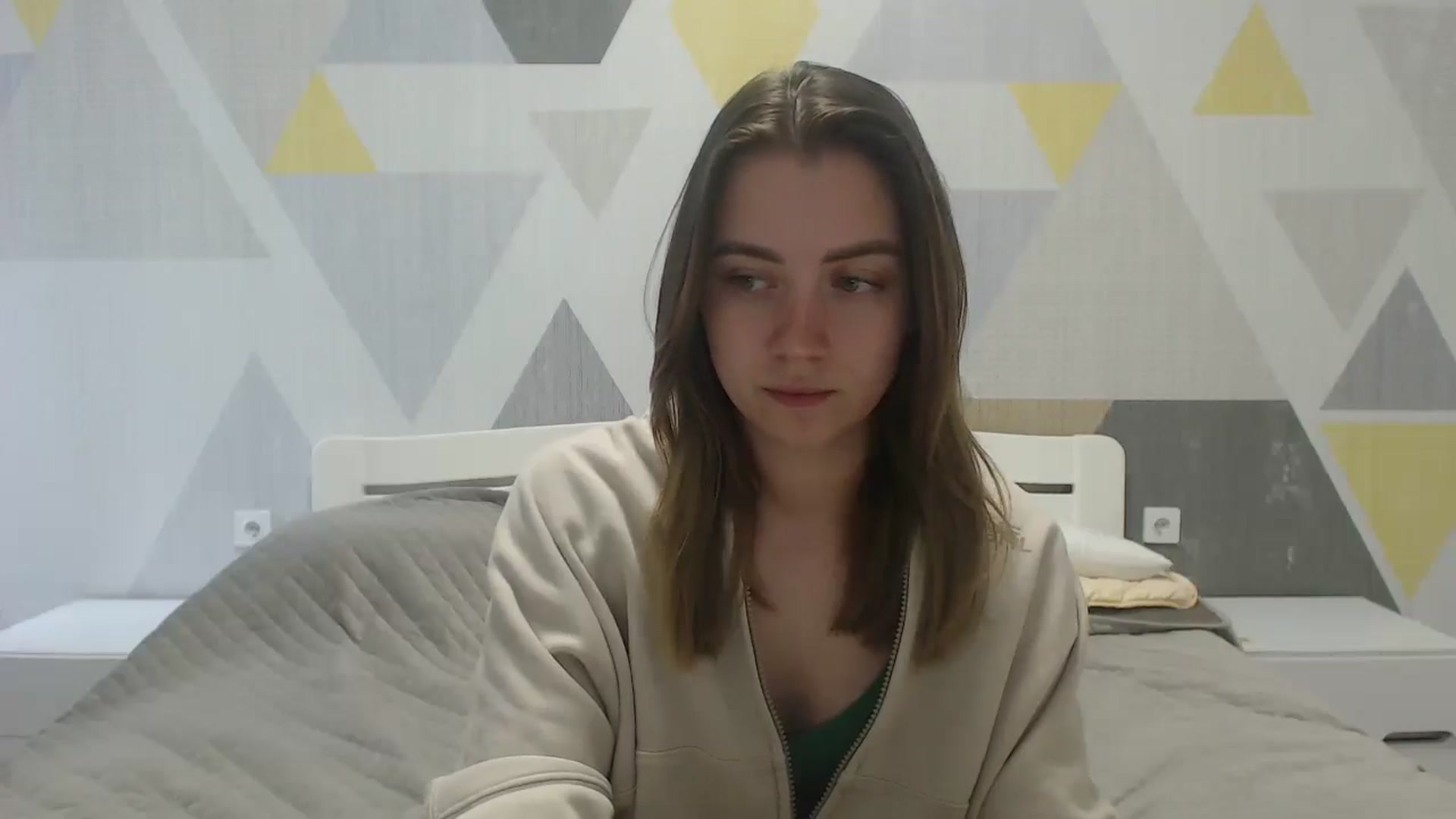 Gallery image thumbnail from Sulfate0's myfreecams stream on, 05/10/2025, 07:42 image 13 of 20