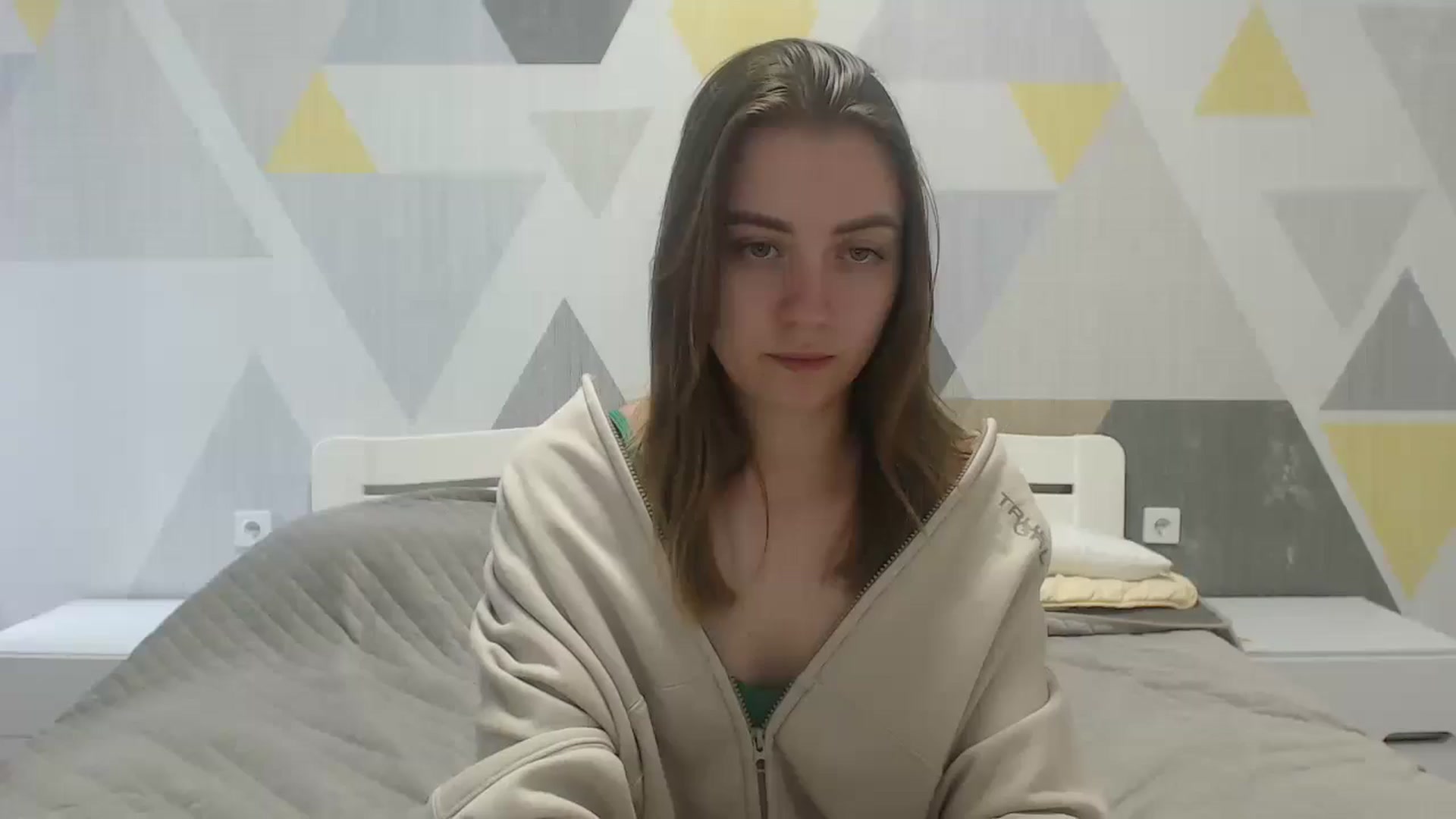 Gallery image thumbnail from Sulfate0's myfreecams stream on, 05/10/2025, 07:42 image 5 of 20