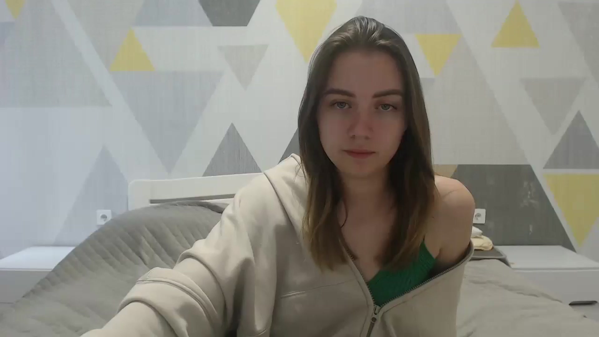 Gallery image thumbnail from Sulfate0's myfreecams stream on, 05/10/2025, 07:42 image 1 of 20