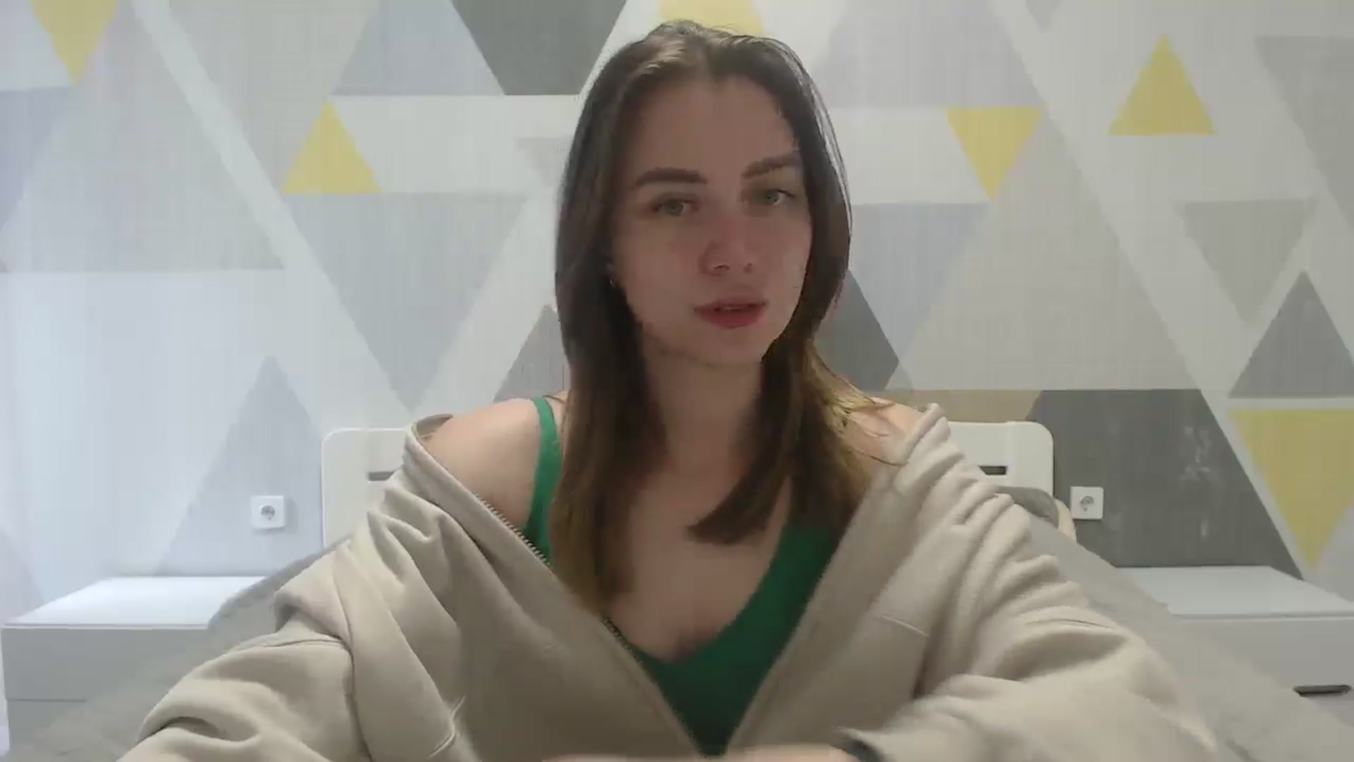 Gallery image thumbnail from Sulfate0's myfreecams stream on, 05/10/2025, 08:50 image 14 of 20