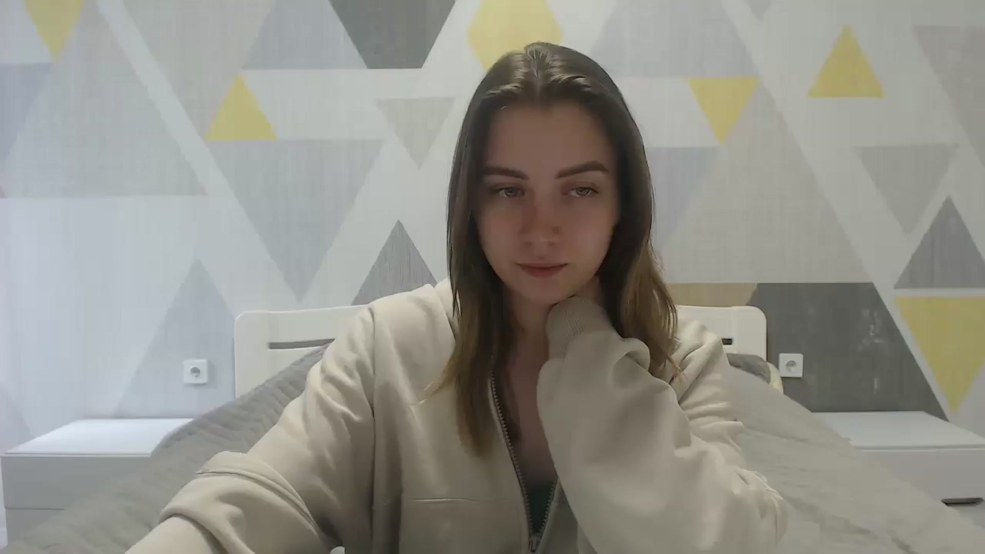 Gallery image thumbnail from Sulfate0's myfreecams stream on, 05/10/2025, 08:50 image 8 of 20