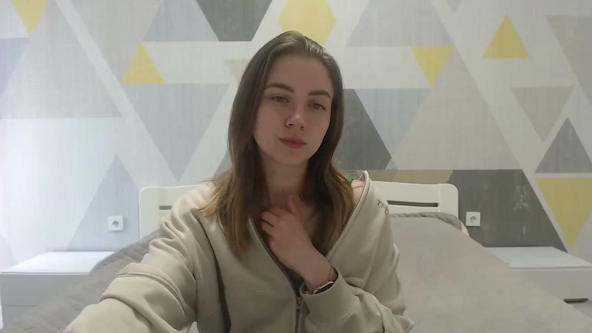 Gallery image thumbnail from Sulfate0's myfreecams stream on, 05/10/2025, 10:35 image 5 of 20