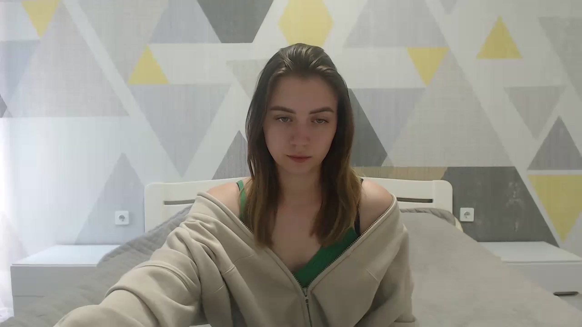 Gallery image thumbnail from Sulfate0's myfreecams stream on, 05/10/2025, 10:35 image 15 of 20