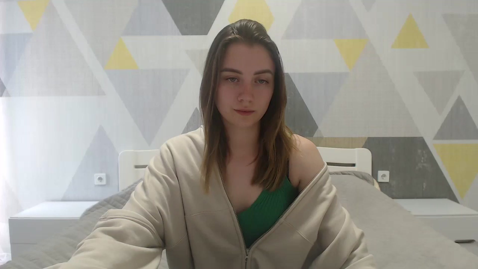 Gallery image thumbnail from Sulfate0's myfreecams stream on, 05/10/2025, 10:35 image 17 of 20