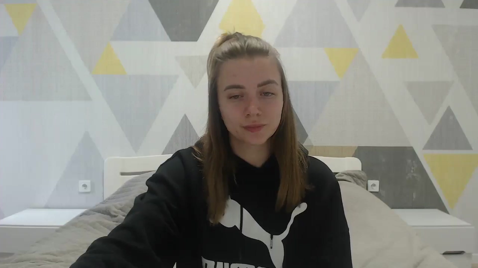 Gallery image thumbnail from Sulfate0's myfreecams stream on, 05/11/2025, 09:25 image 17 of 20