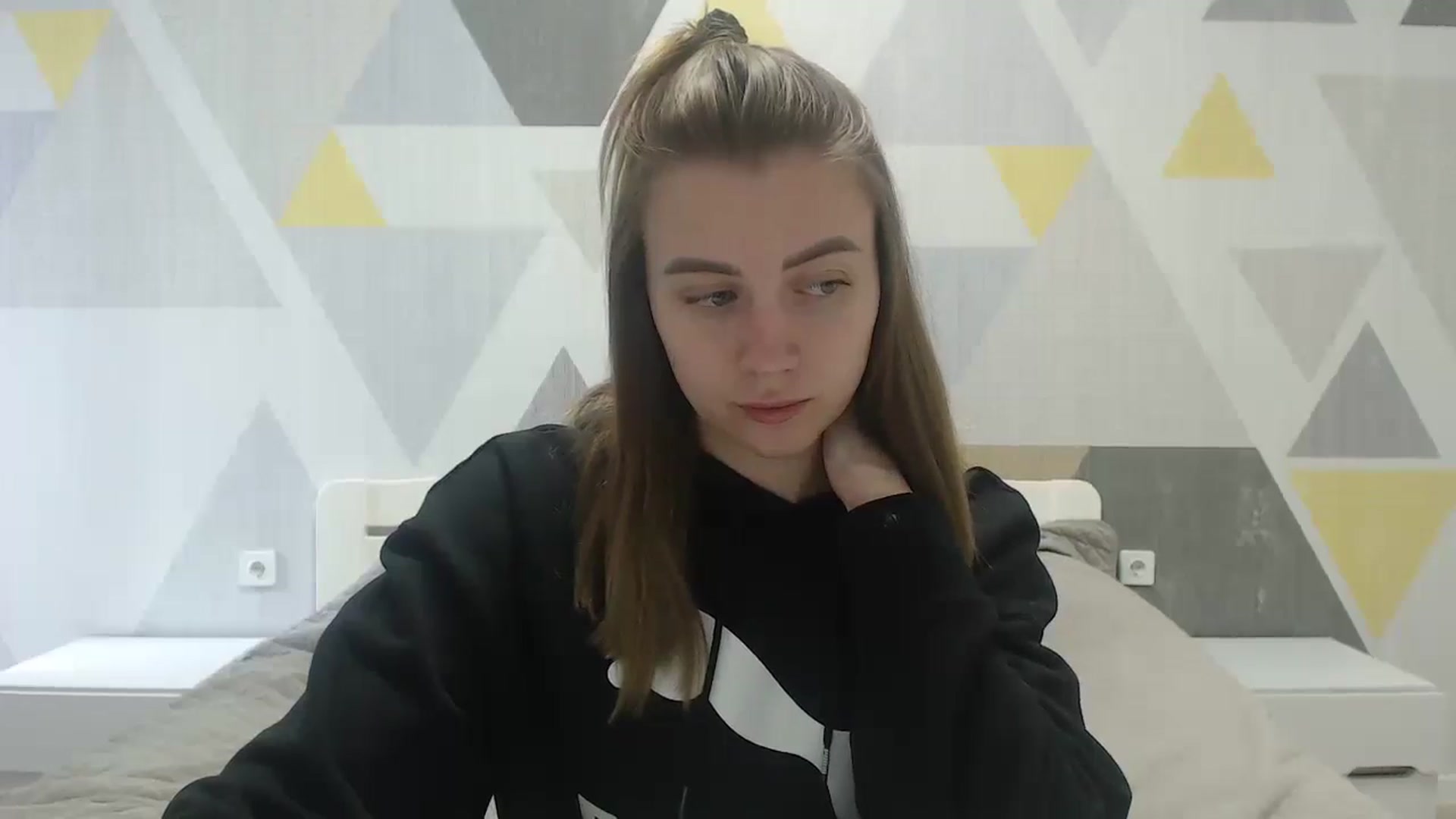 Gallery image thumbnail from Sulfate0's myfreecams stream on, 05/11/2025, 09:25 image 8 of 20