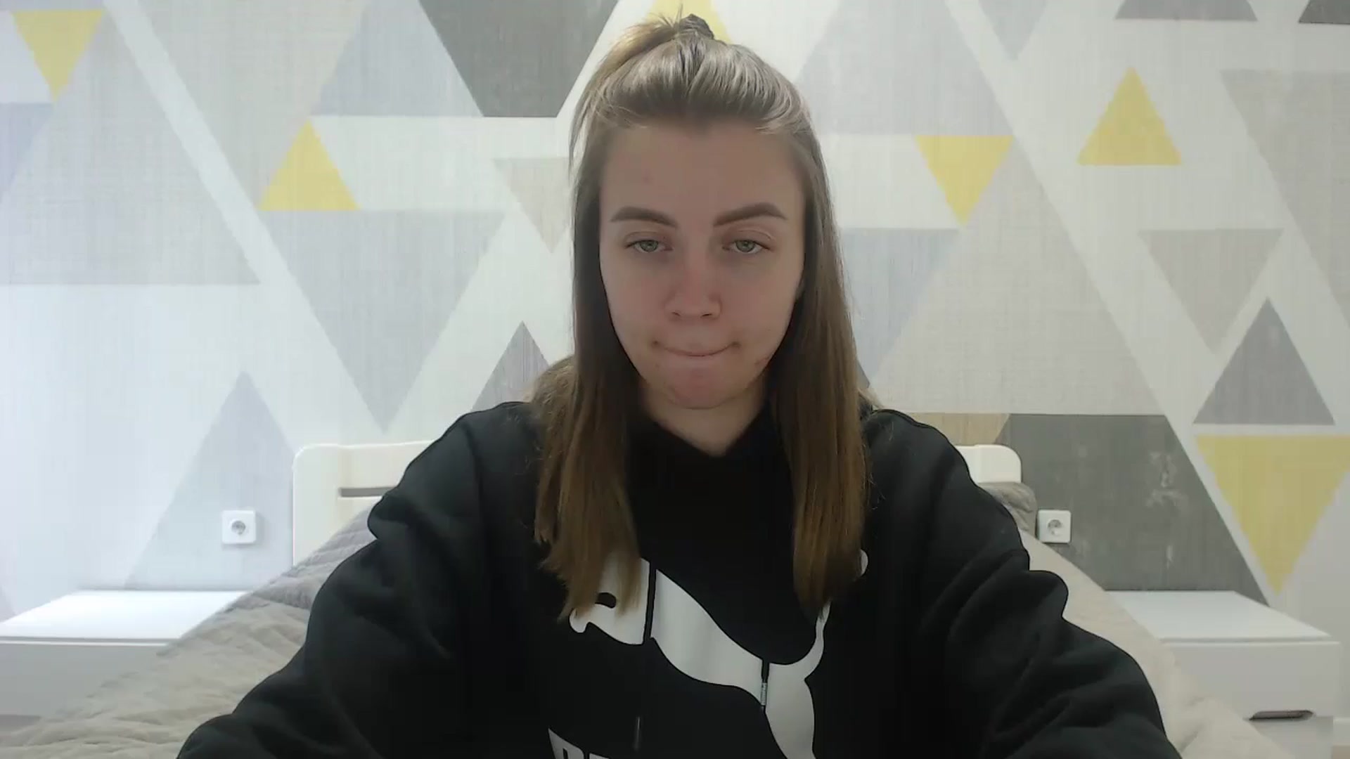 Gallery image thumbnail from Sulfate0's myfreecams stream on, 05/11/2025, 09:25 image 6 of 20